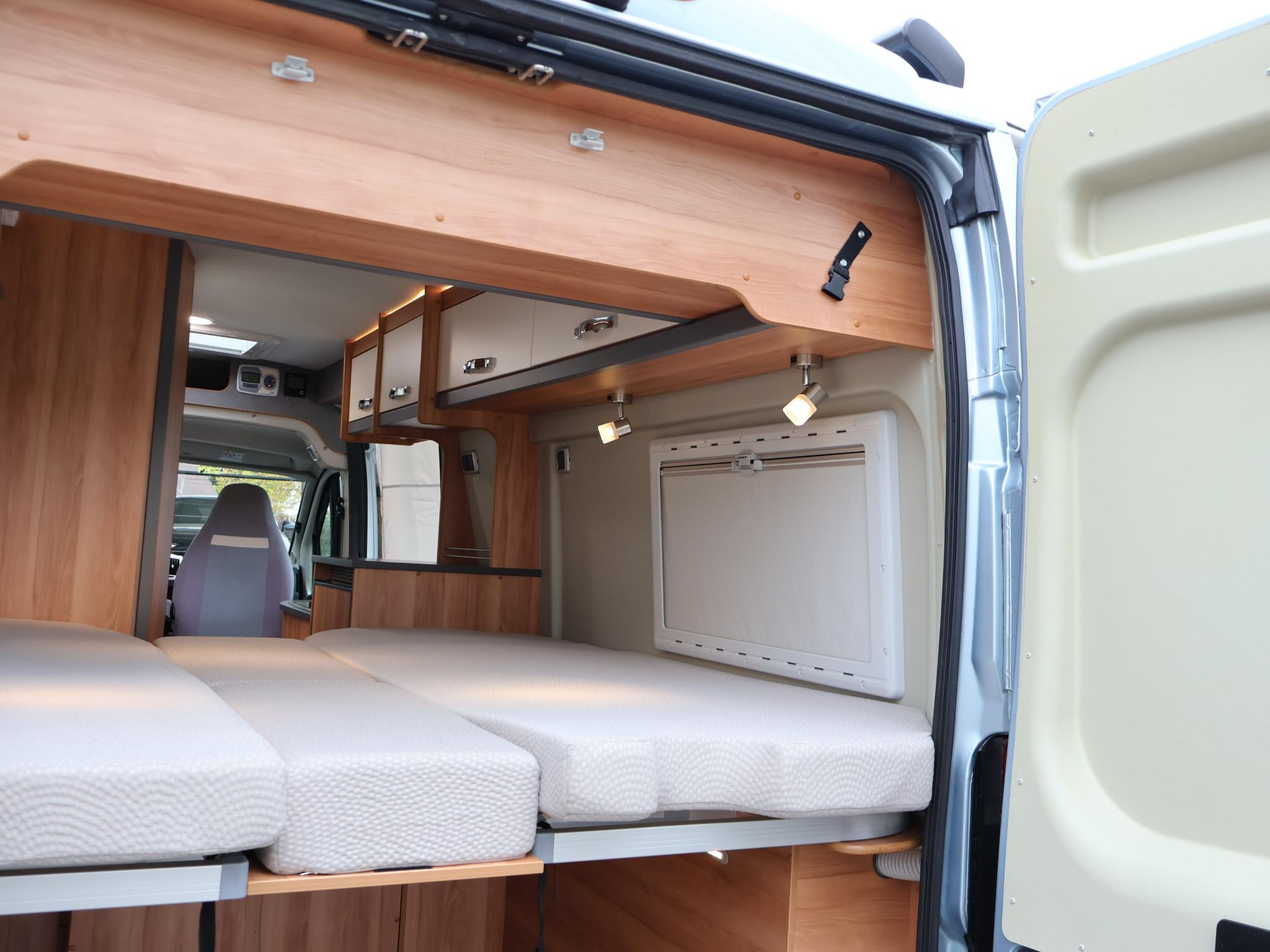 Hoofdafbeelding Pössl Summit 640