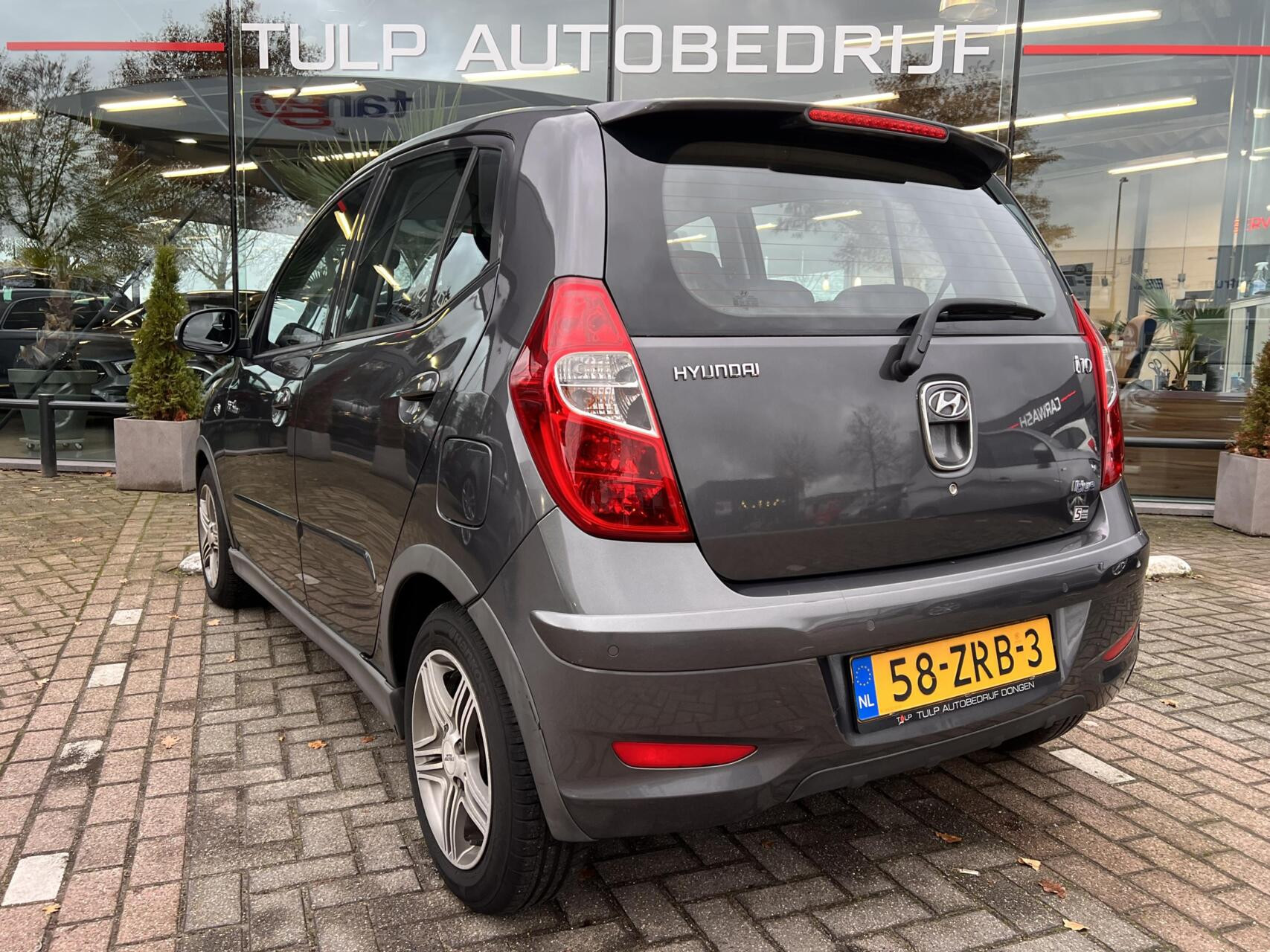 Hoofdafbeelding Hyundai i10