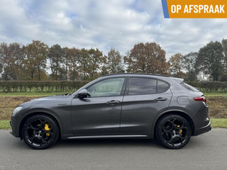 Hoofdafbeelding Alfa Romeo Stelvio Alfa Romeo Stelvio 2.0t Q4 Veloce 280pk, panodak, 21 inch!