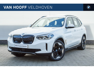 Hoofdafbeelding BMW iX3 BMW iX3 High Executive / Trekhaak / Sportstoelen / Adaptief onderstel / Comfort Access / Adaptieve LED / Parking Assistant Plus / Head-Up / Harman Kardon
