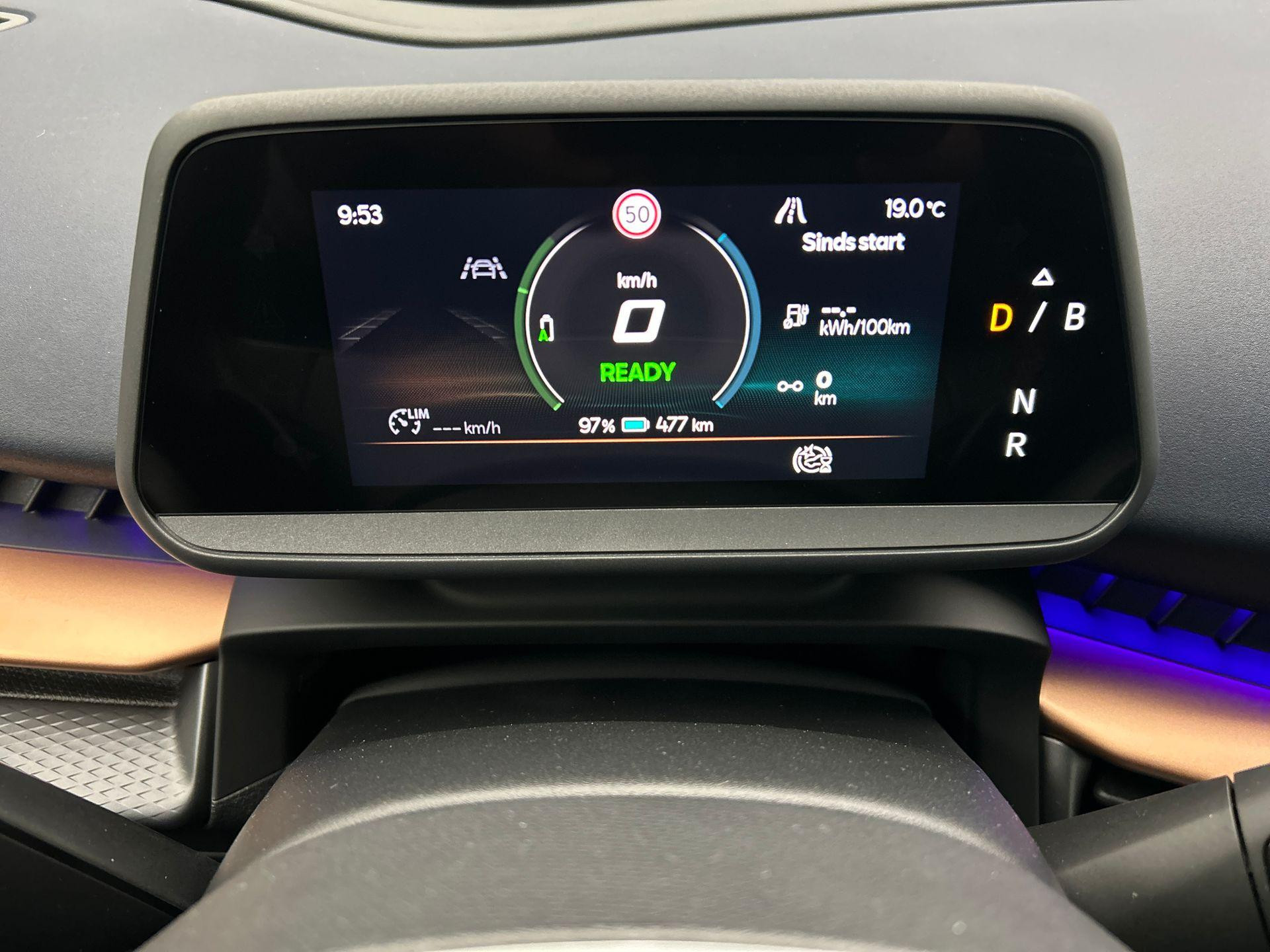 Hoofdafbeelding CUPRA Tavascan