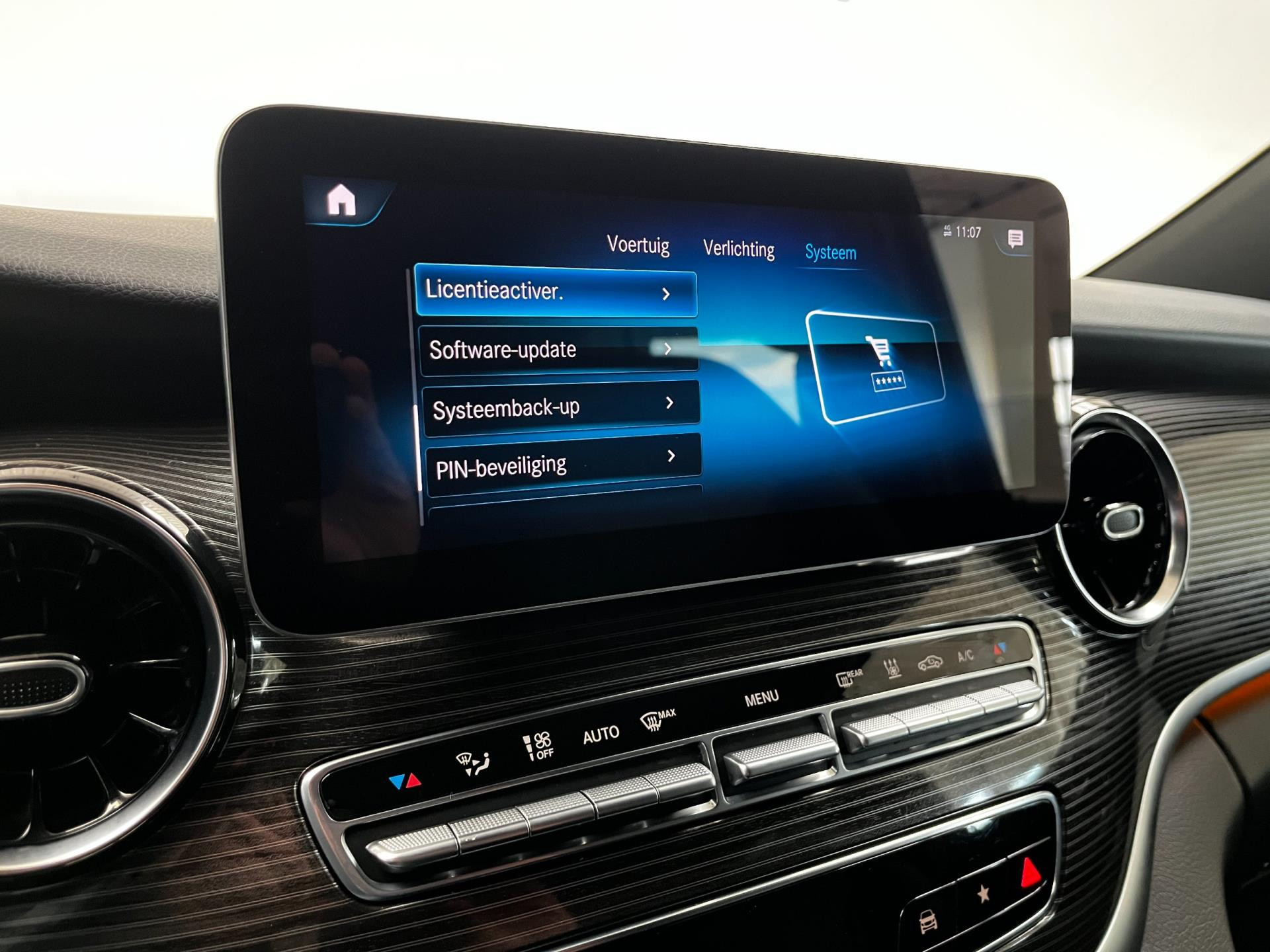 Hoofdafbeelding Mercedes-Benz EQV