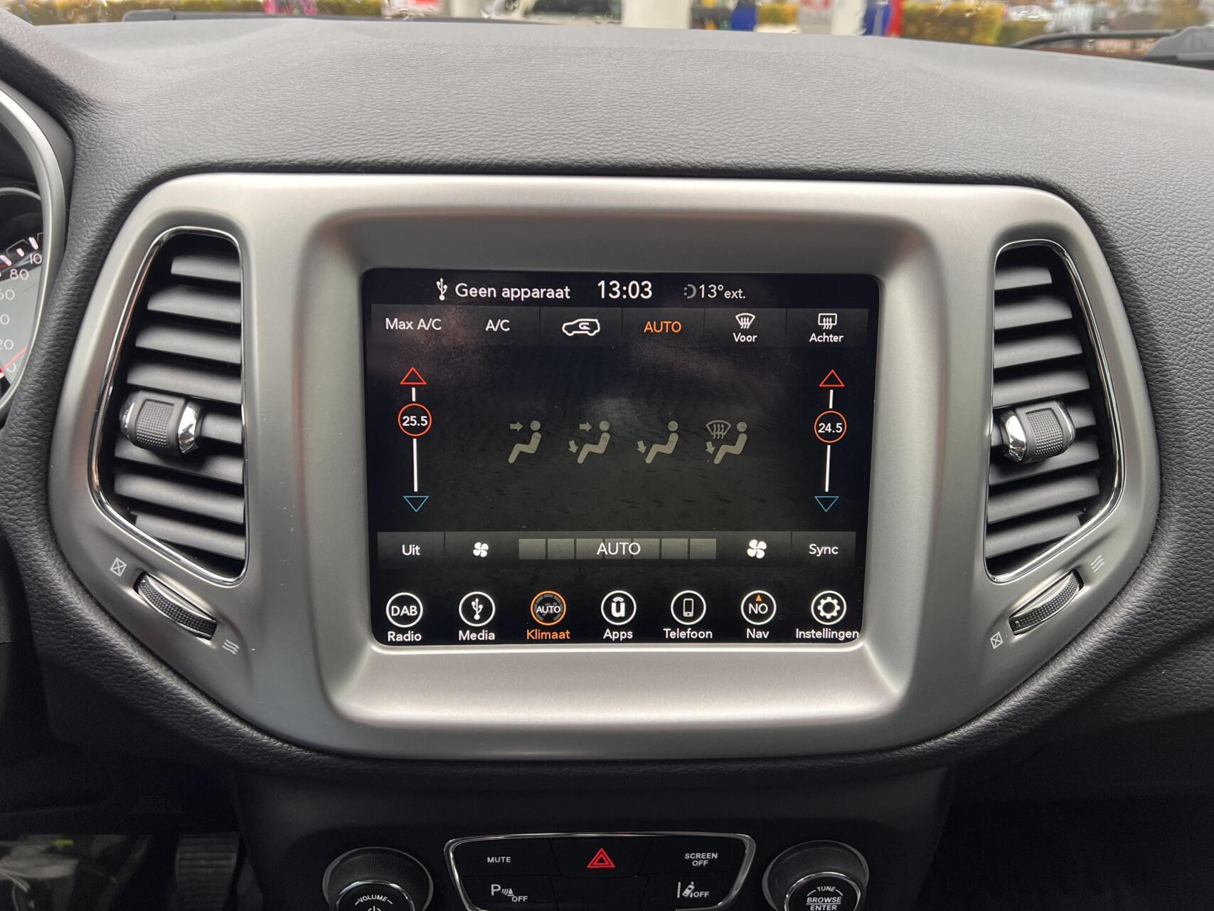 Hoofdafbeelding Jeep Compass