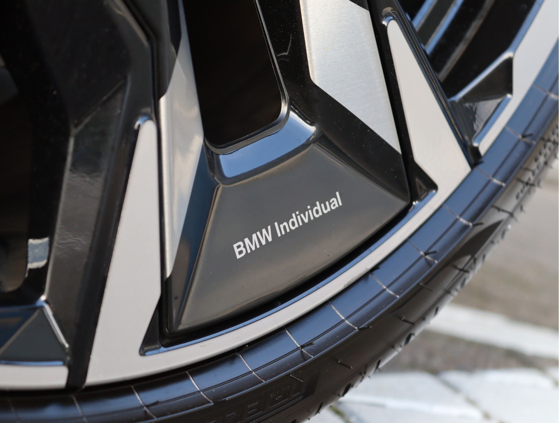 Hoofdafbeelding BMW i5