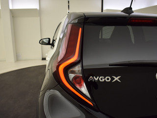 Toyota Aygo Toyota Aygo X 1.0 VVT-i MT Pulse Bi Tone | Apple & Android Carplay - afbeelding nr 14