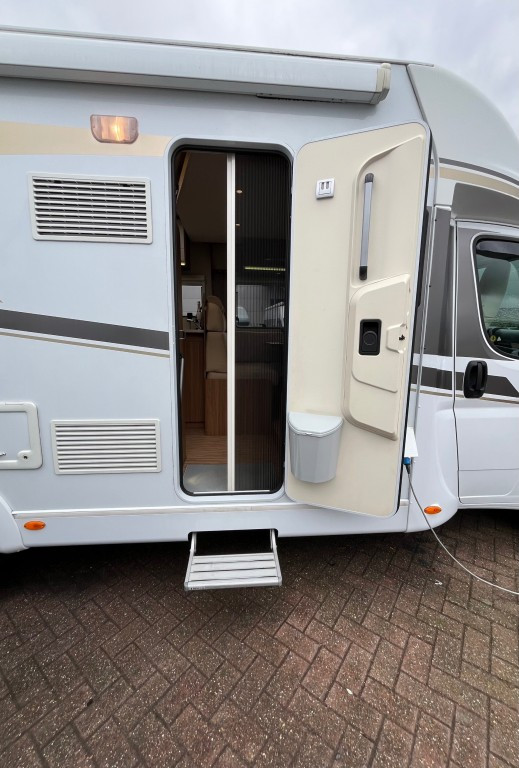 Hoofdafbeelding Carado T447 Lengtebedden Hefbed