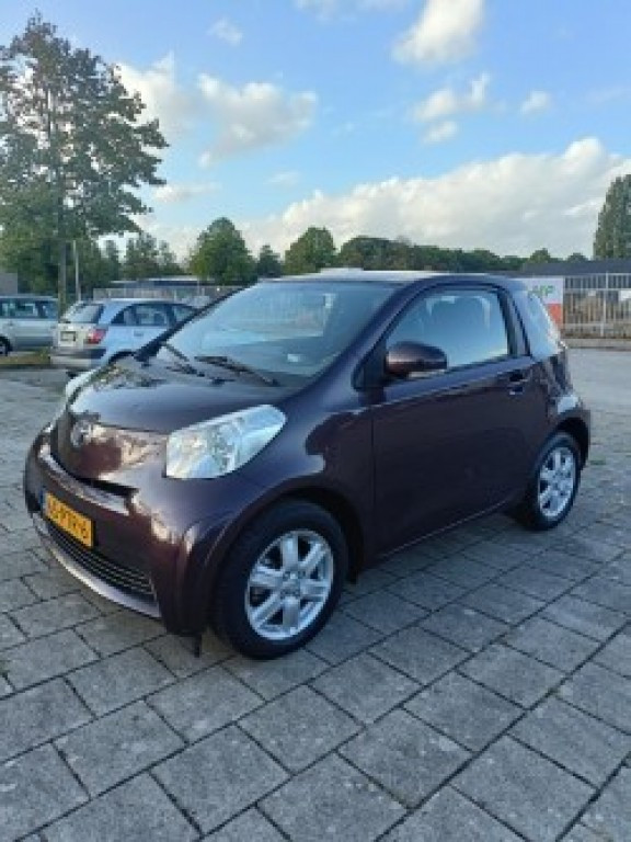 Hoofdafbeelding Toyota iQ