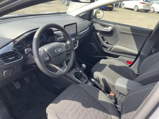 Ford Puma Ford Puma 1.0 EcoBoost Hybrid Titanium 125pk | Winterpack | Climate control | Achteruitrijcamera | Navigatie - afbeelding nr 30