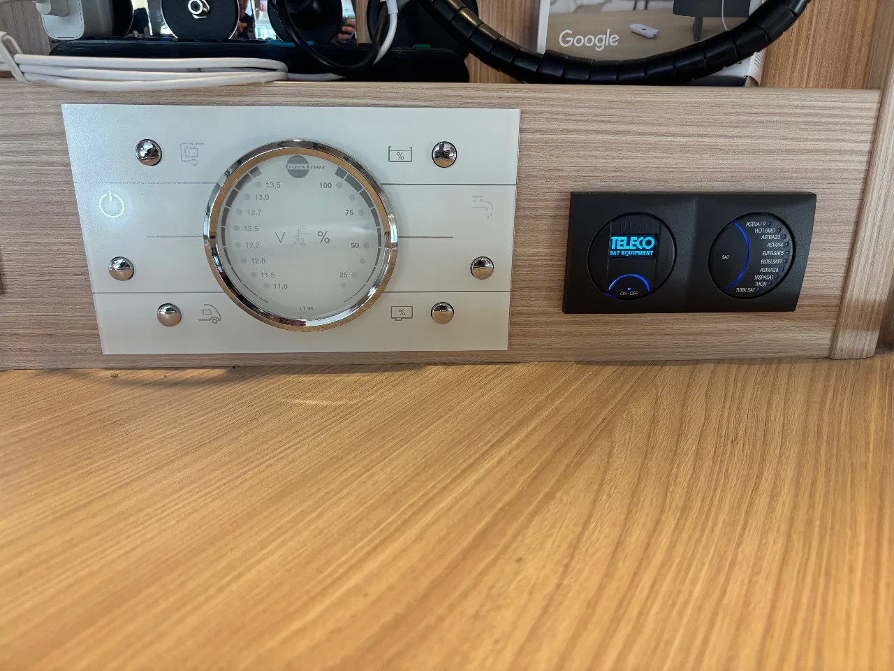 Hoofdafbeelding Bürstner BT7342 30 EDITION IXEO TIME IT734 Camper