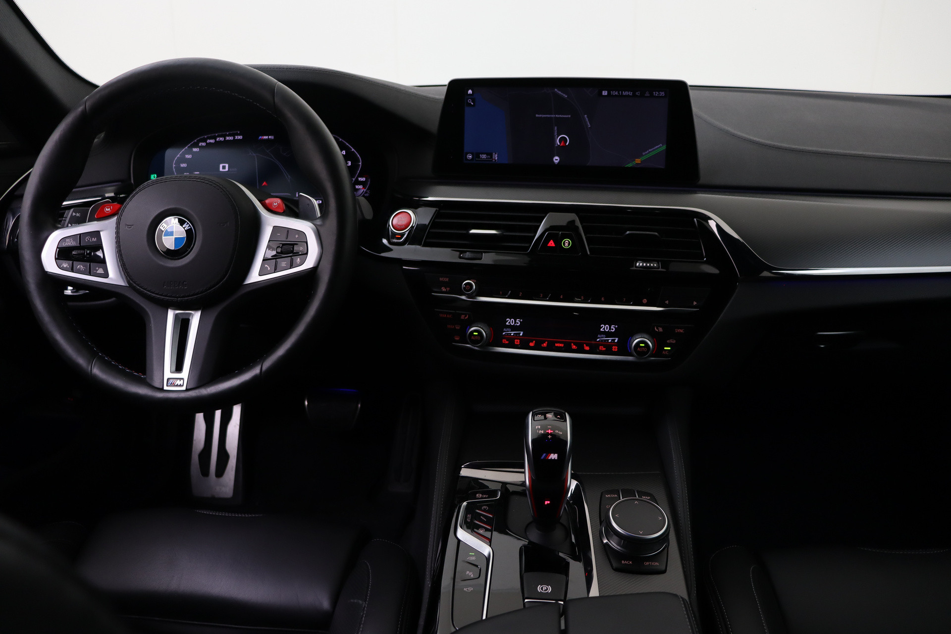 Hoofdafbeelding BMW M5