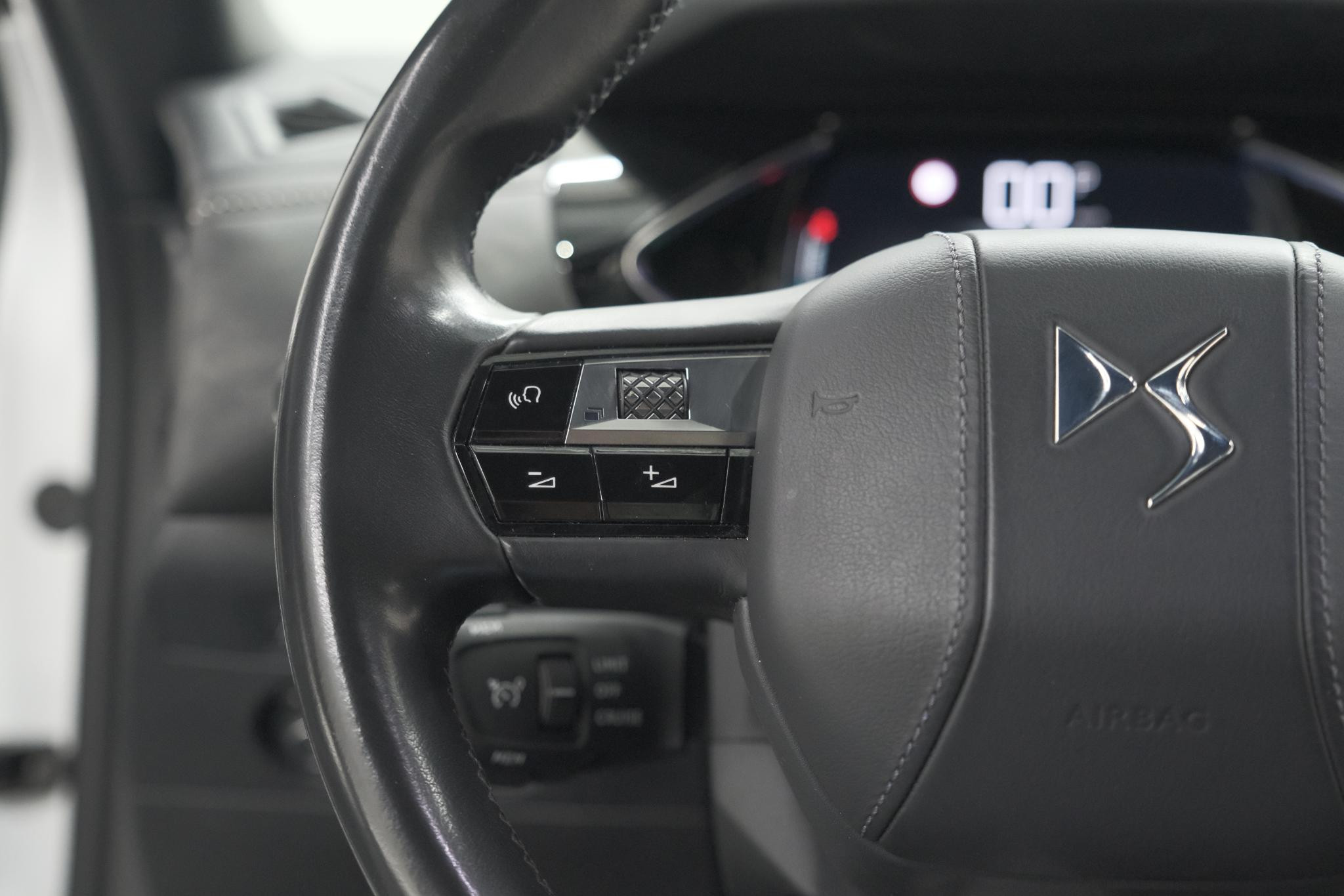 Hoofdafbeelding DS DS 3