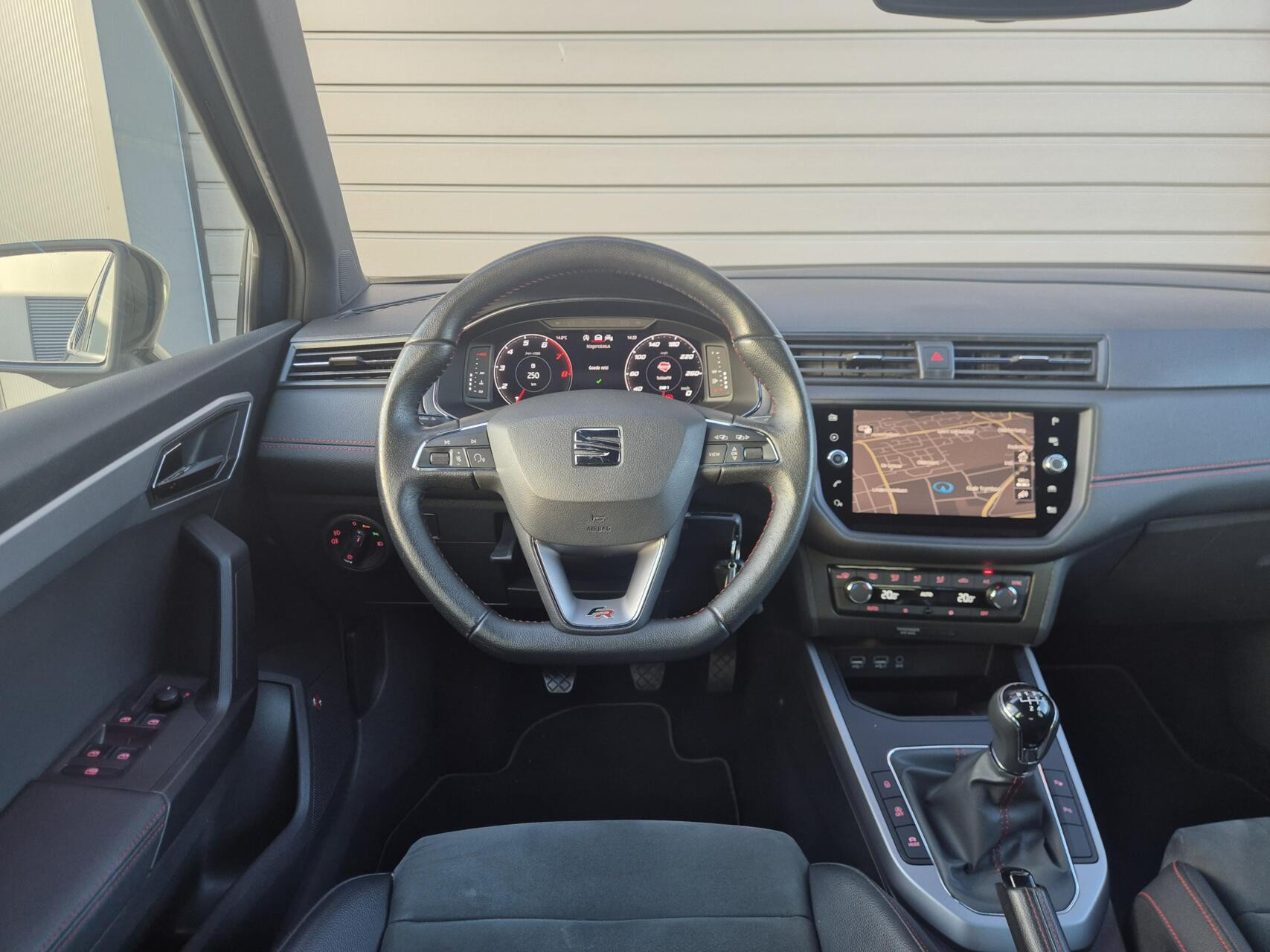 Hoofdafbeelding SEAT Arona