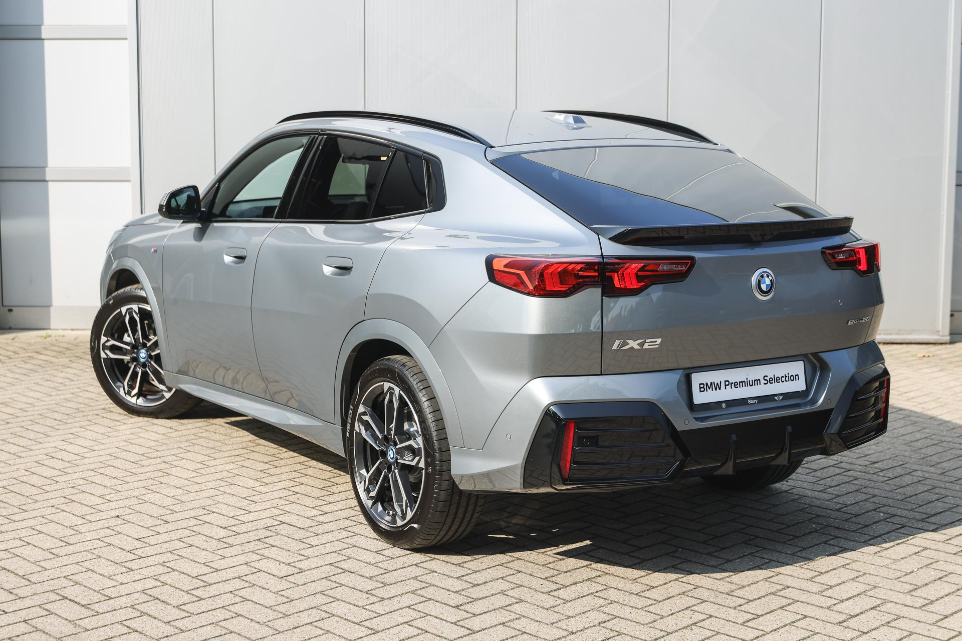 Hoofdafbeelding BMW iX2