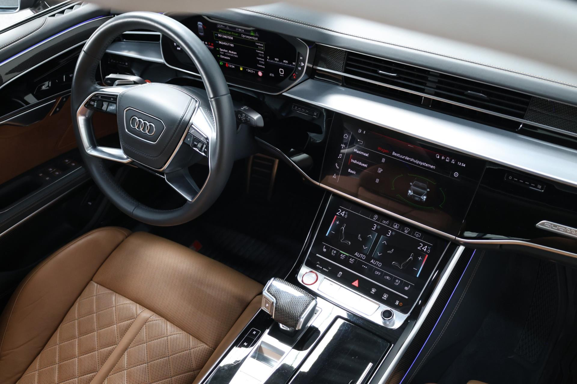 Hoofdafbeelding Audi S8