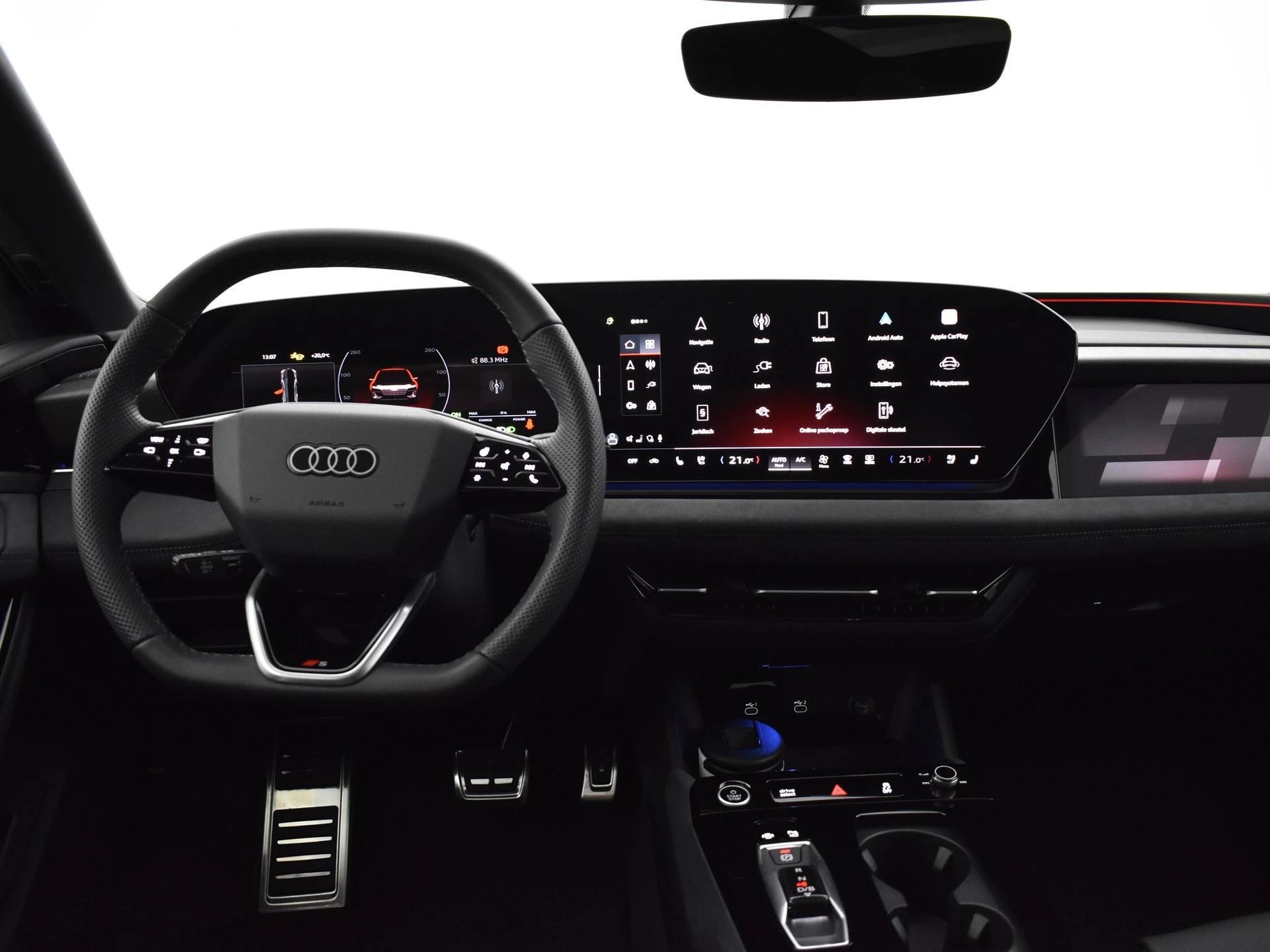 Hoofdafbeelding Audi A6 Avant e-tron