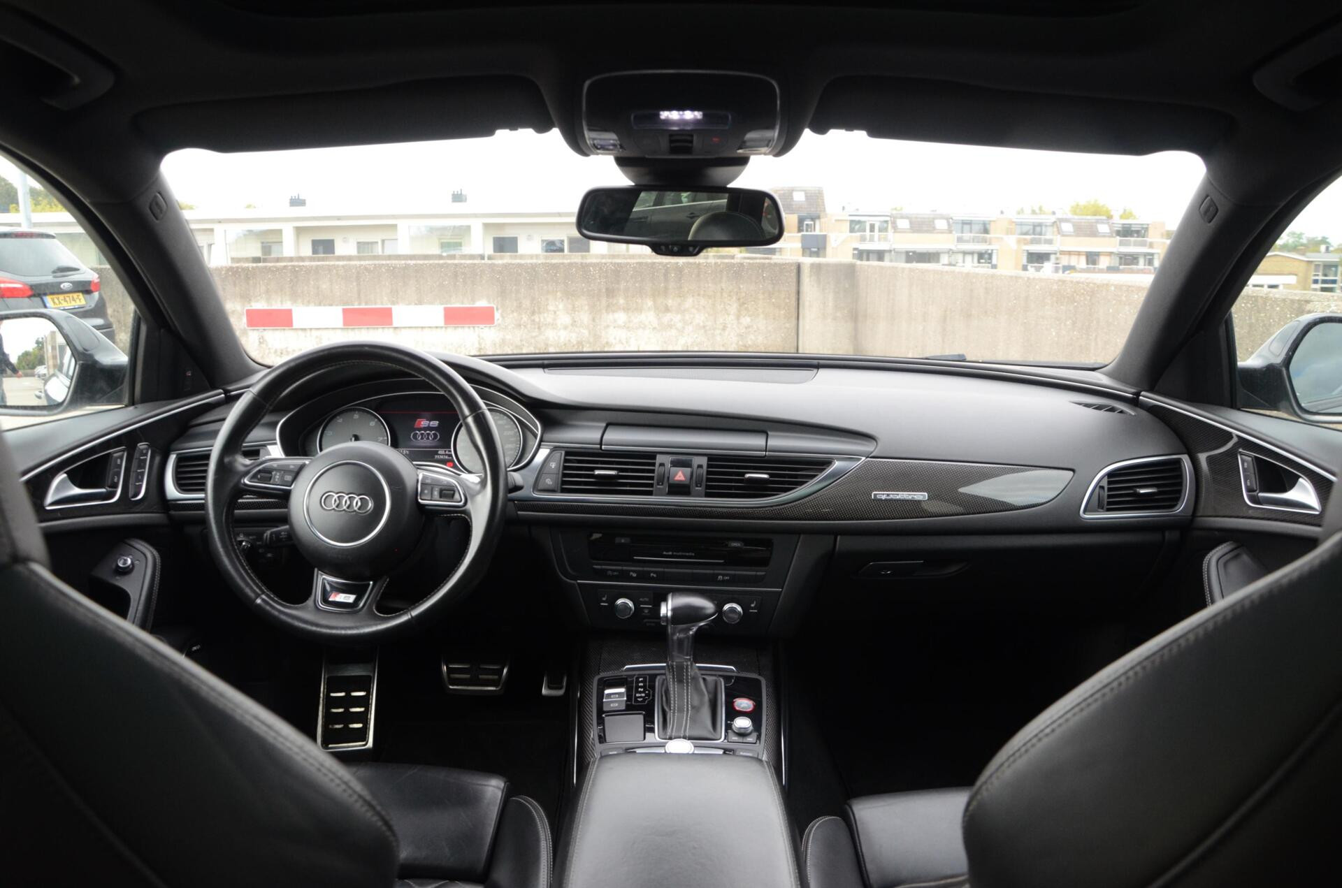 Hoofdafbeelding Audi S6