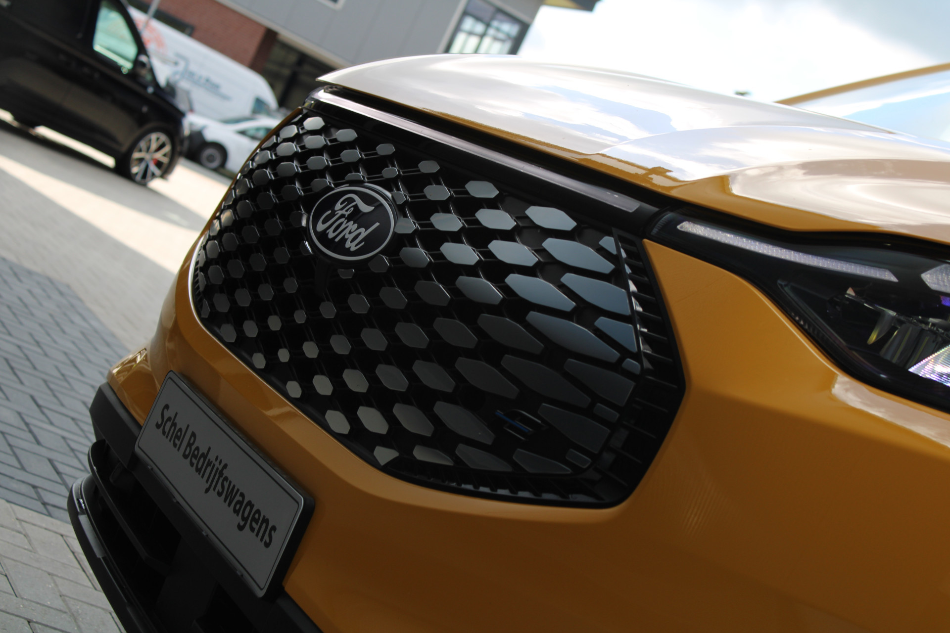 Hoofdafbeelding Ford E-Transit Custom