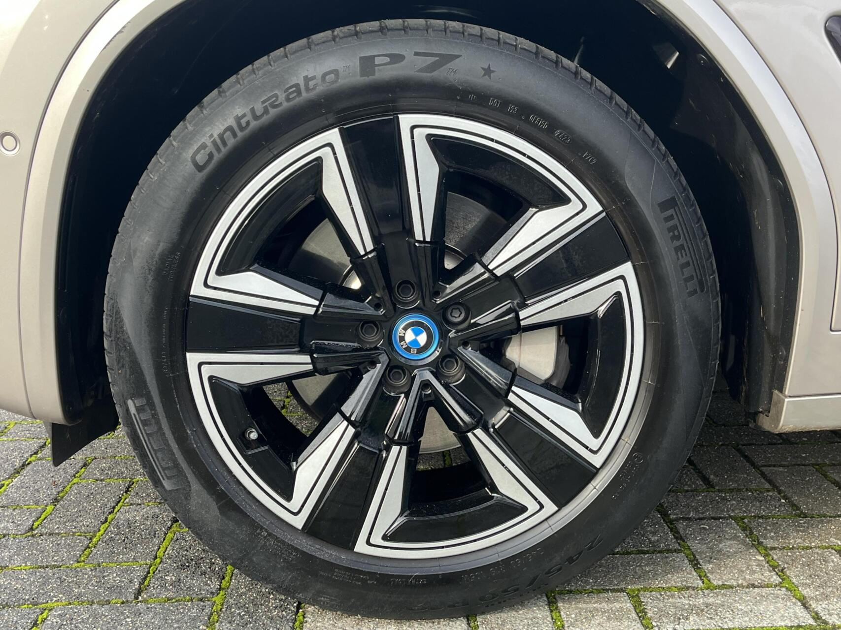 Hoofdafbeelding BMW iX3