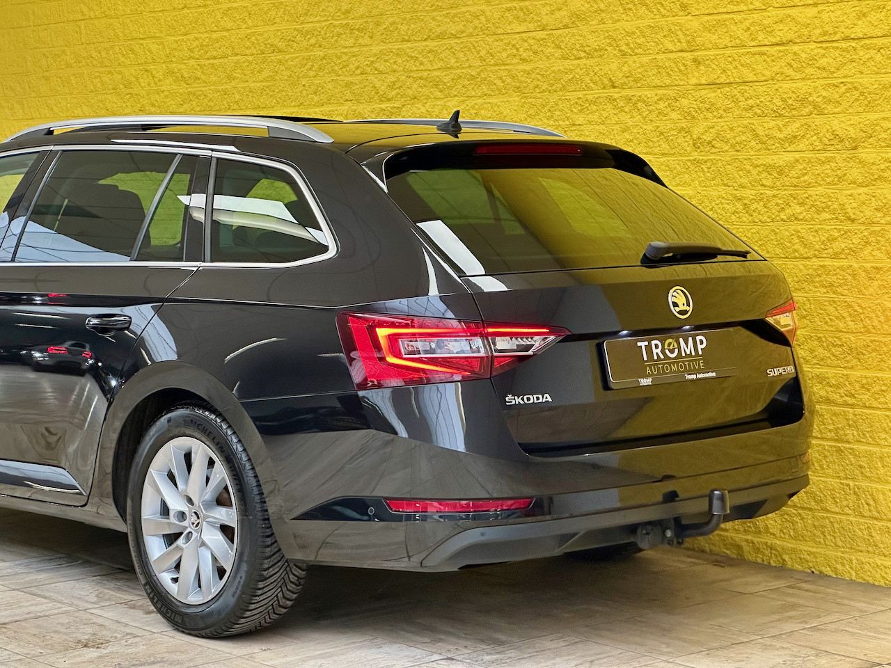 Hoofdafbeelding Škoda Superb