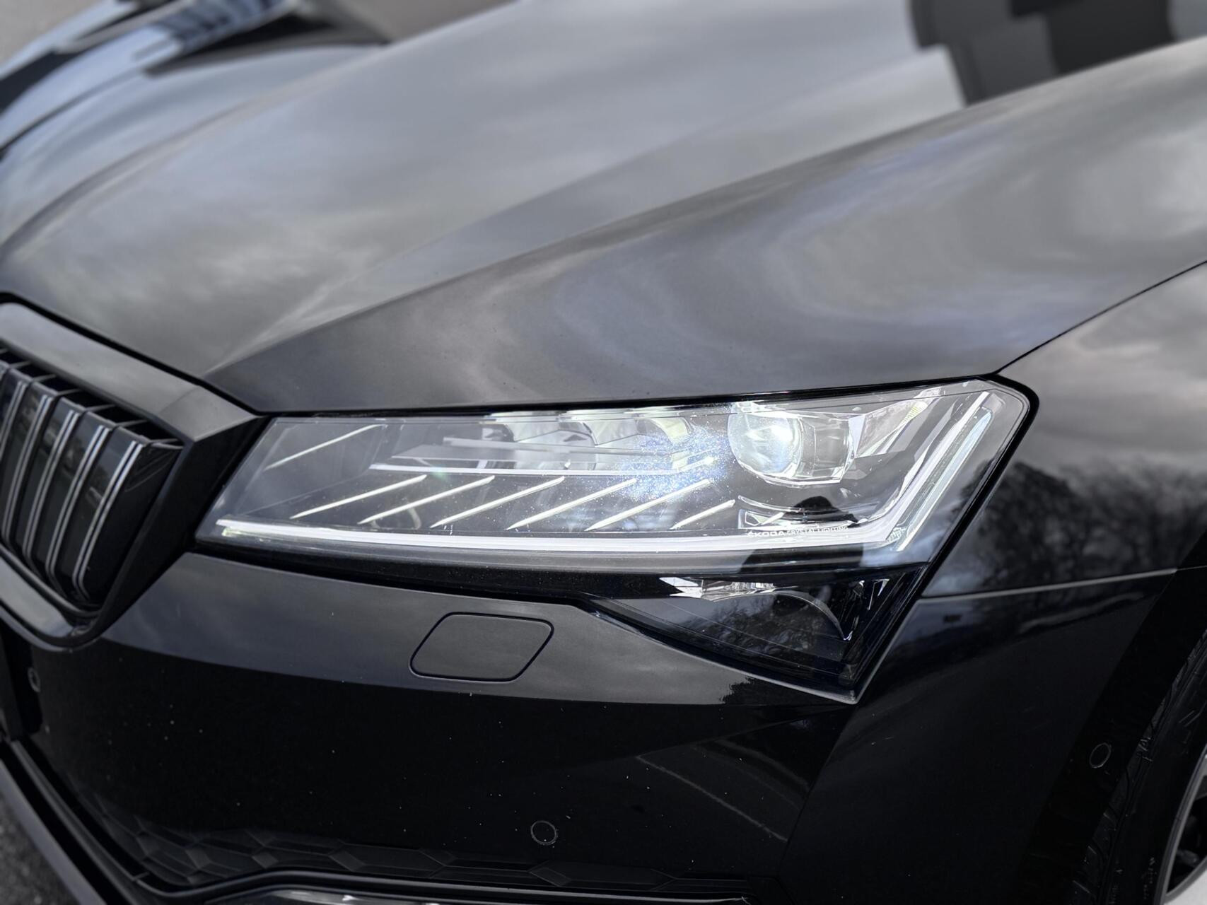 Hoofdafbeelding Škoda Superb