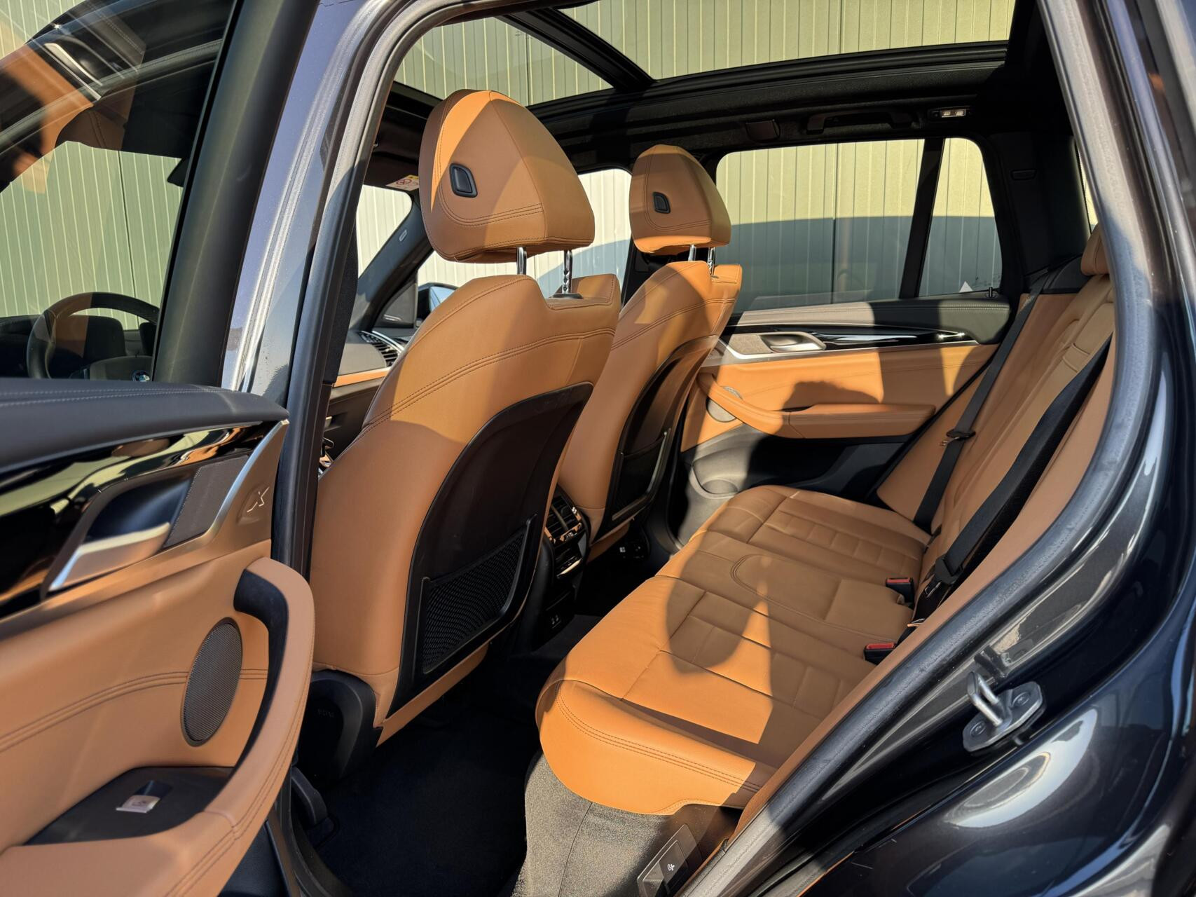 Hoofdafbeelding BMW iX3