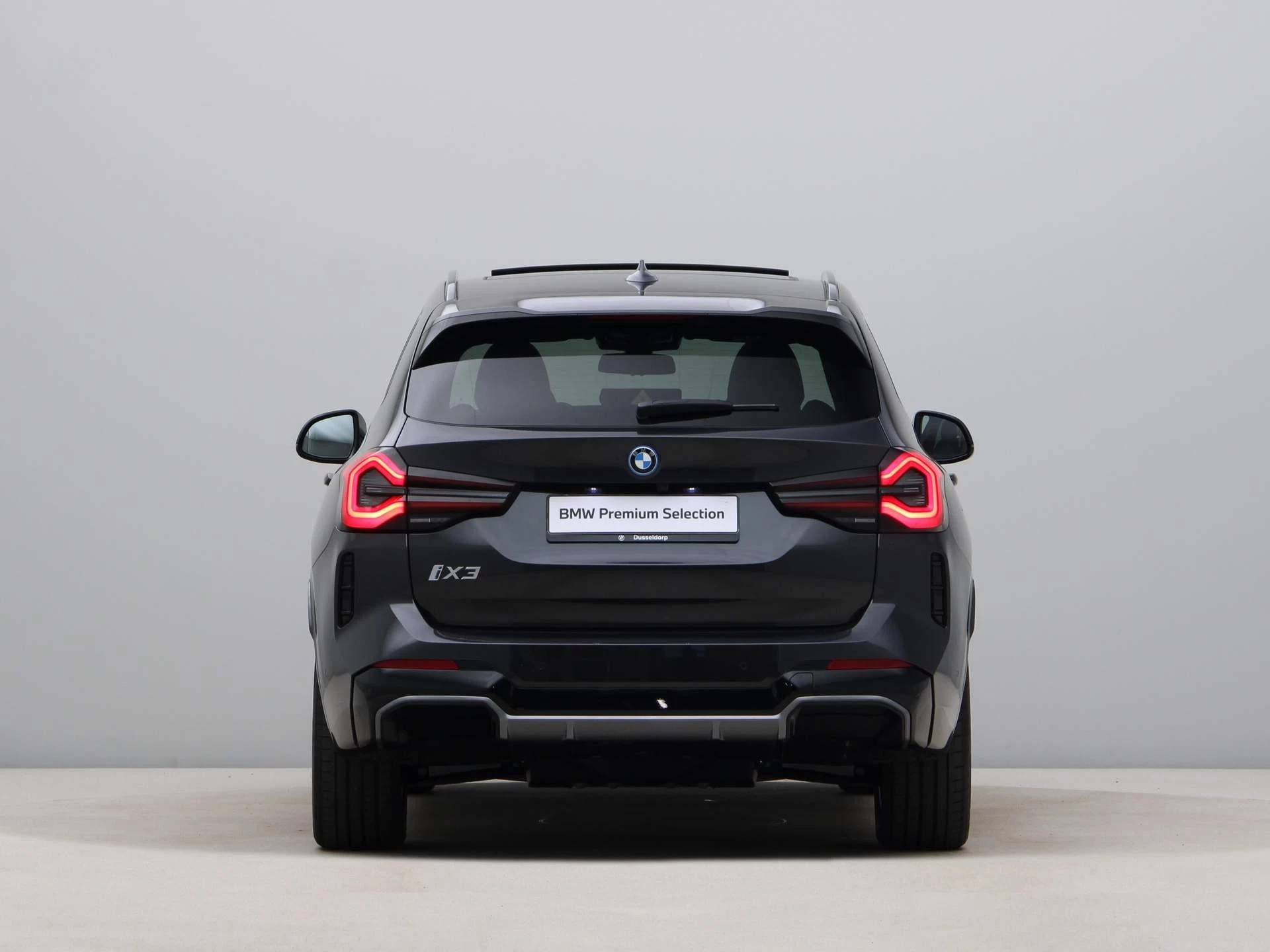 Hoofdafbeelding BMW iX3