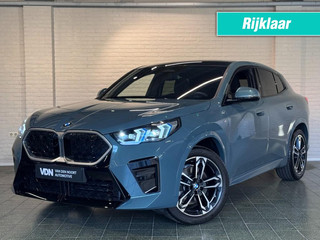 Hoofdafbeelding BMW X2 BMW X2 sDrive20i M-Sport Pro Pano Alcantara Camera Keyless 19''
