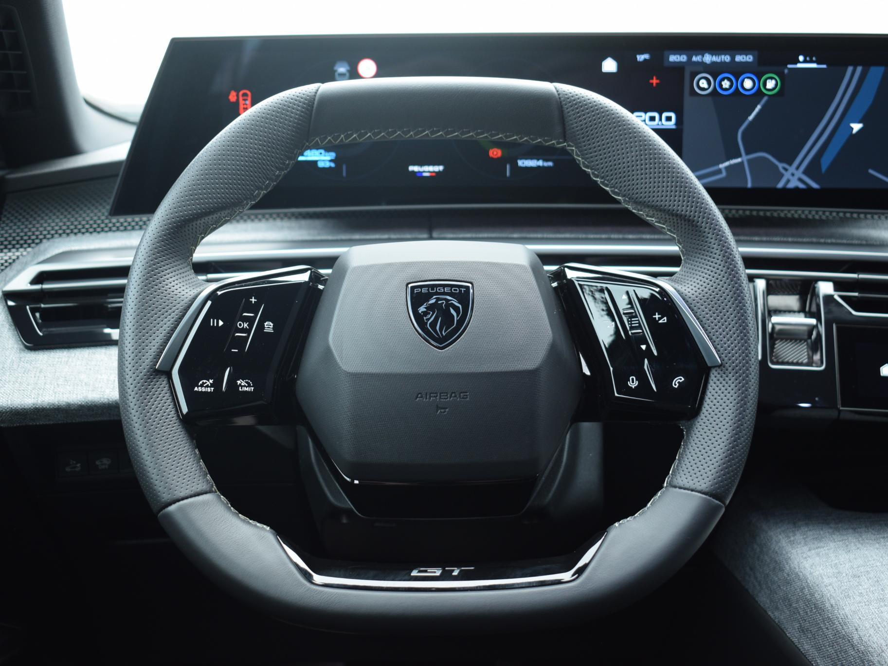 Hoofdafbeelding Peugeot e-3008