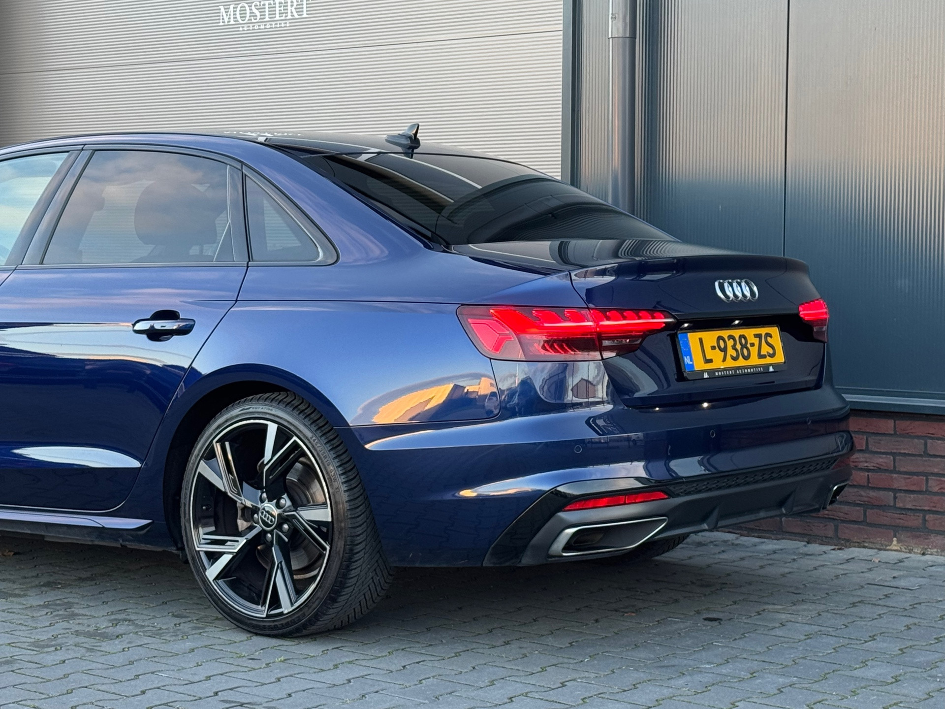 Hoofdafbeelding Audi A4