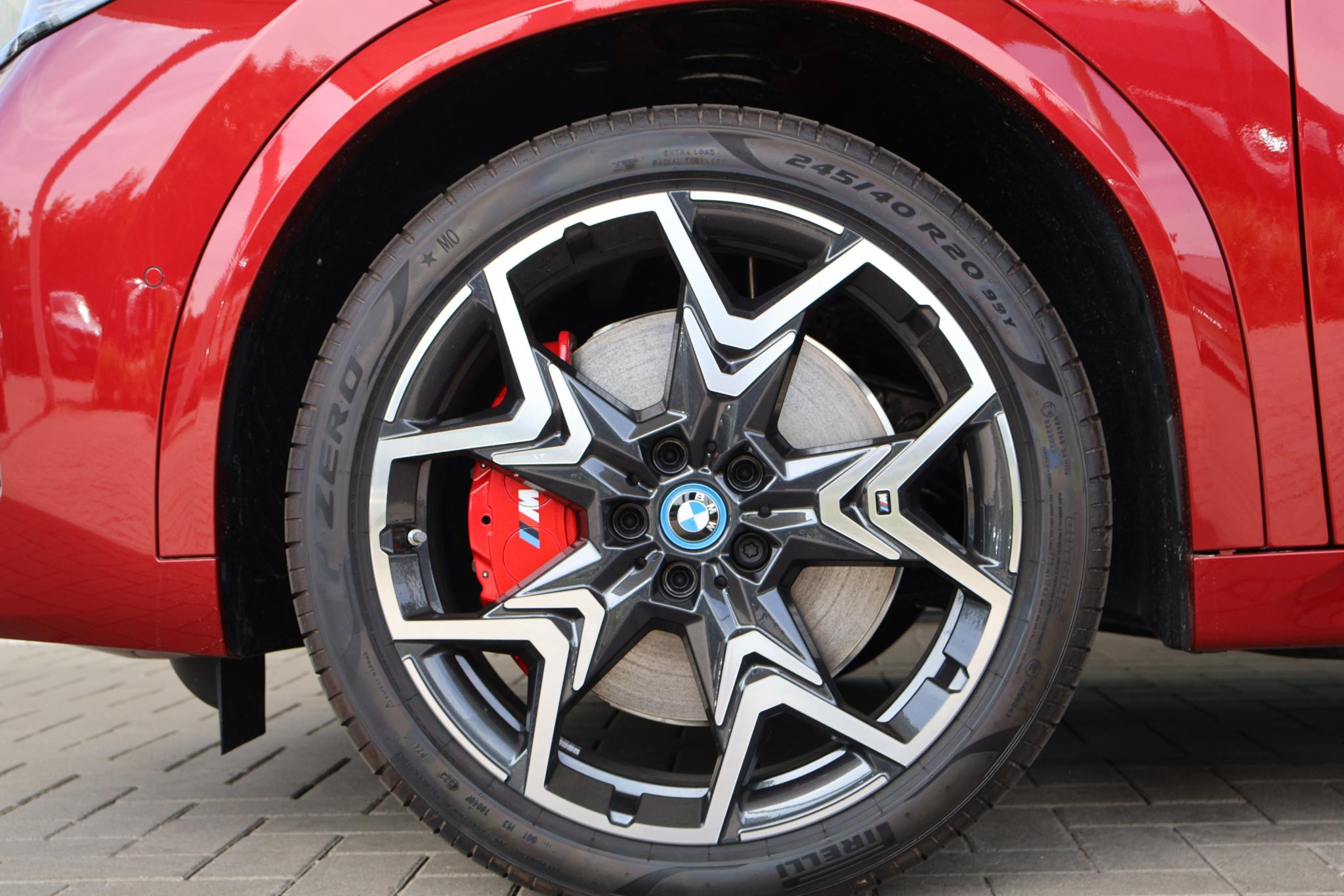 Hoofdafbeelding BMW iX2