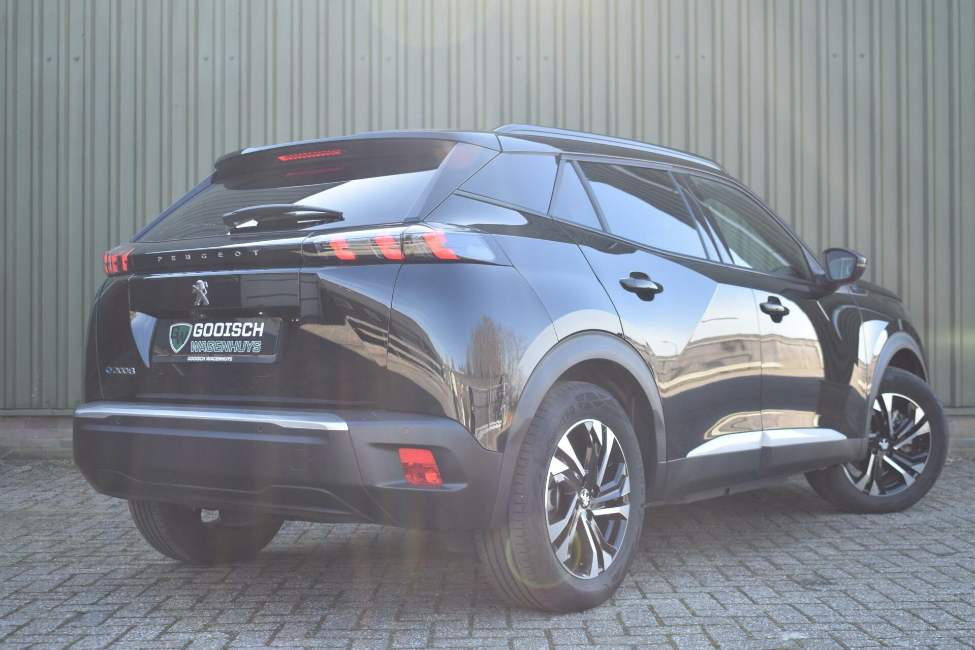 Hoofdafbeelding Peugeot e-2008