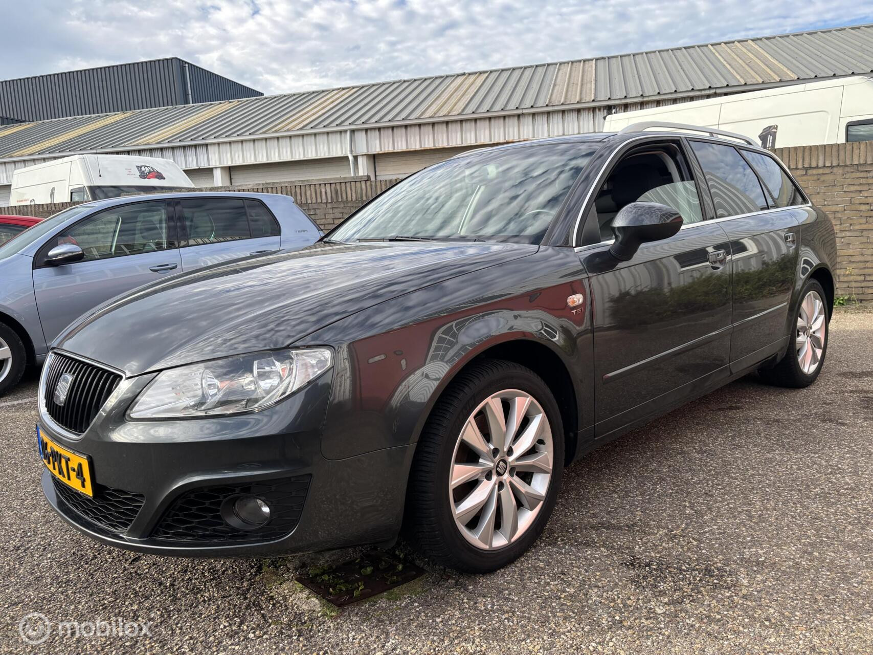 Hoofdafbeelding SEAT Exeo