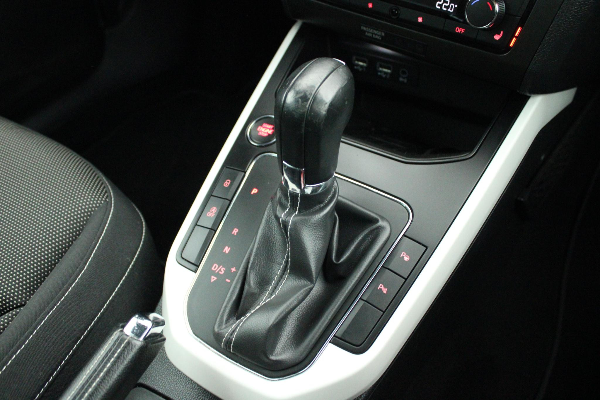 Hoofdafbeelding SEAT Arona