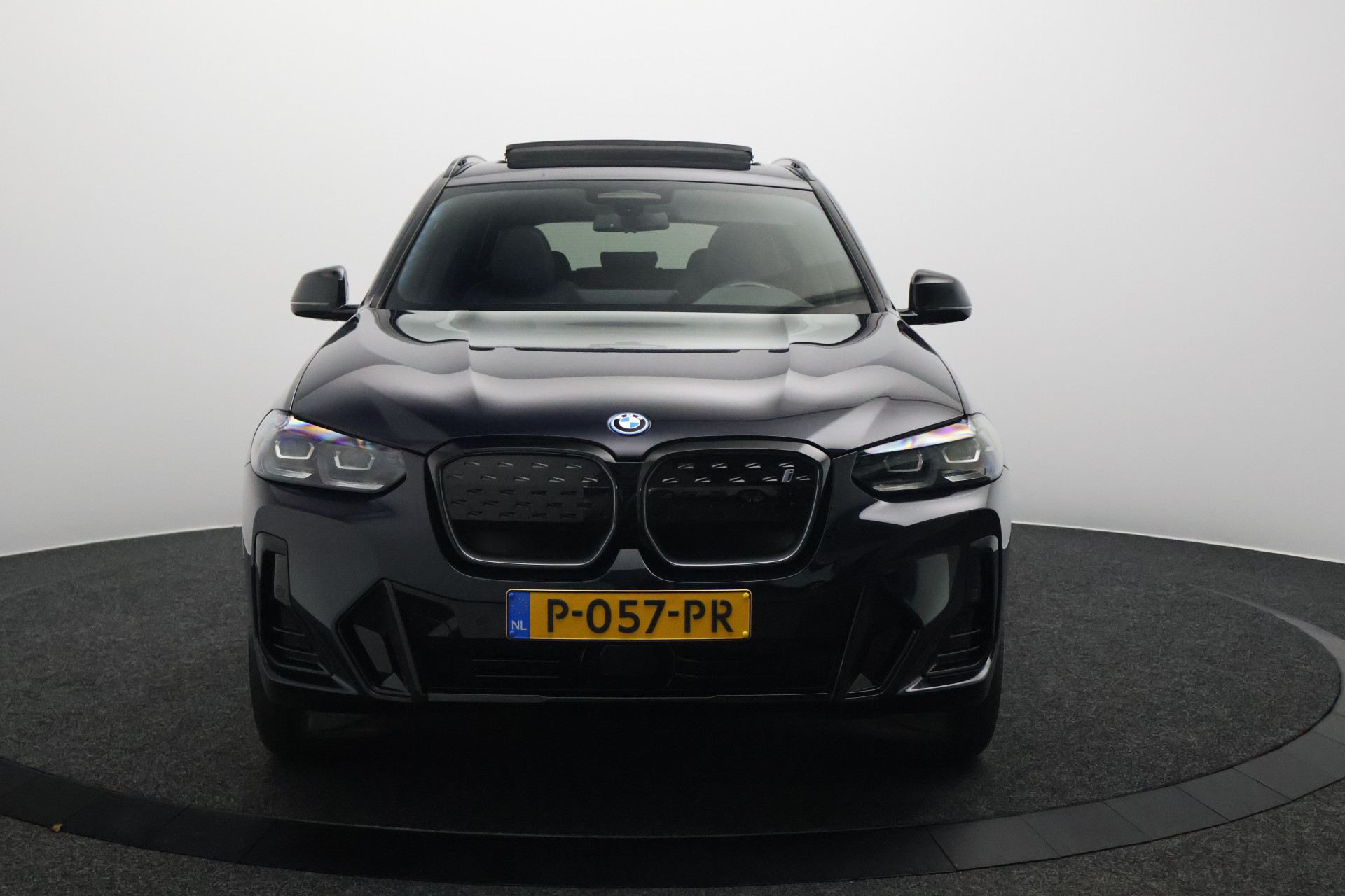 Hoofdafbeelding BMW iX3