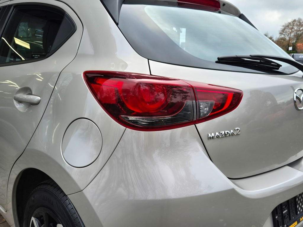 Hoofdafbeelding Mazda 2