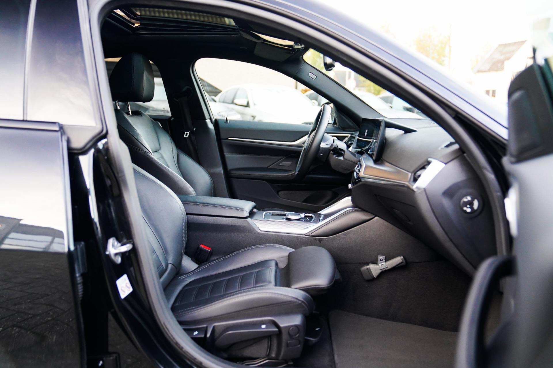 Hoofdafbeelding BMW i4