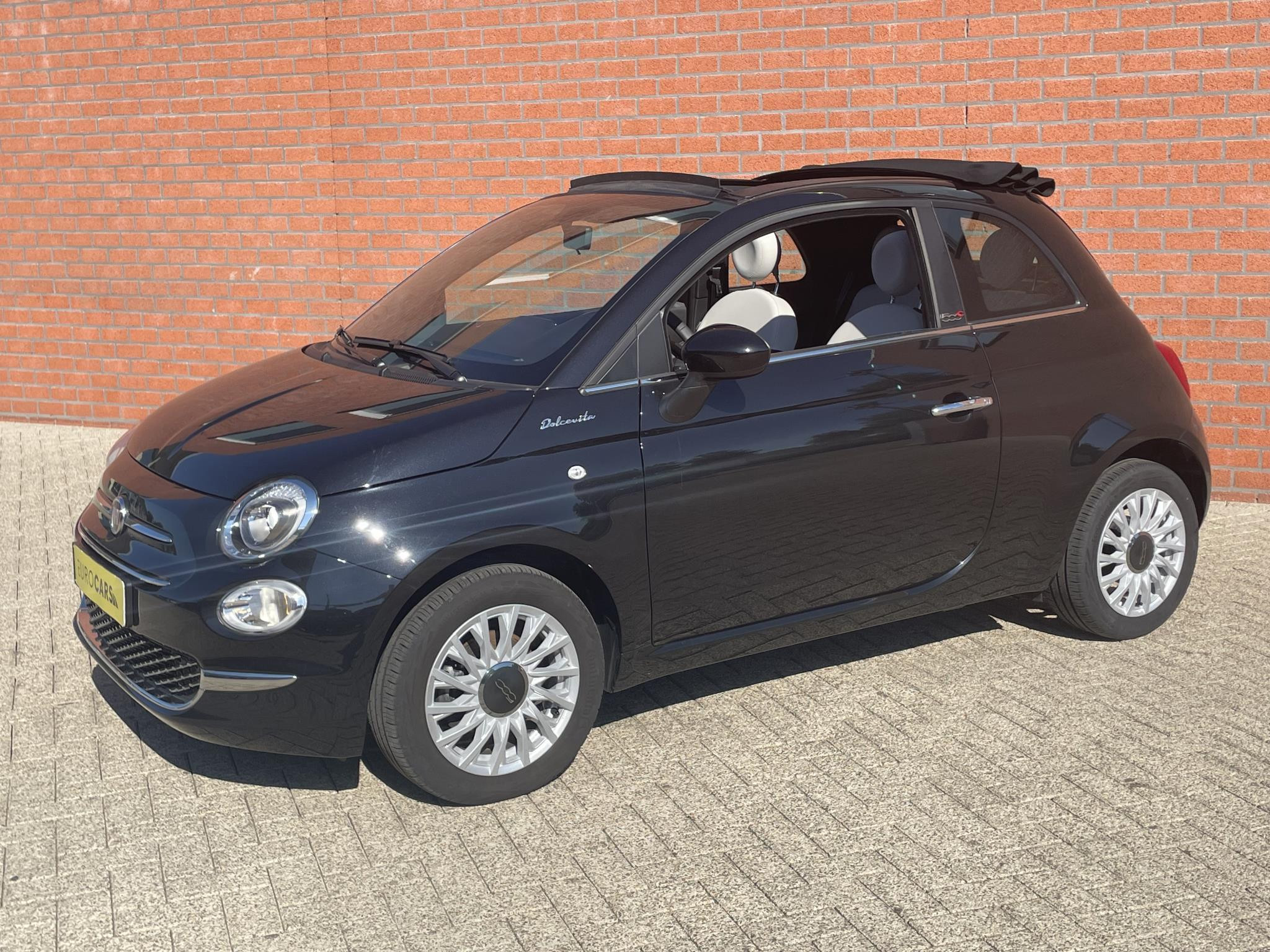 Hoofdafbeelding Fiat 500C