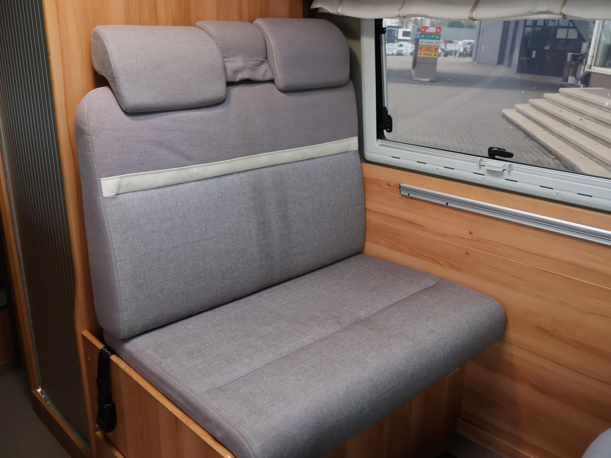 Hoofdafbeelding Pössl Summit 640