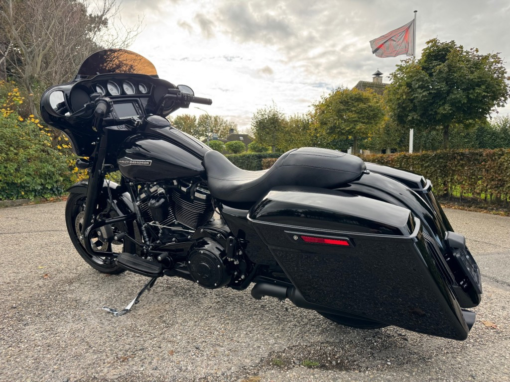 Hoofdafbeelding Harley-Davidson Street Glide