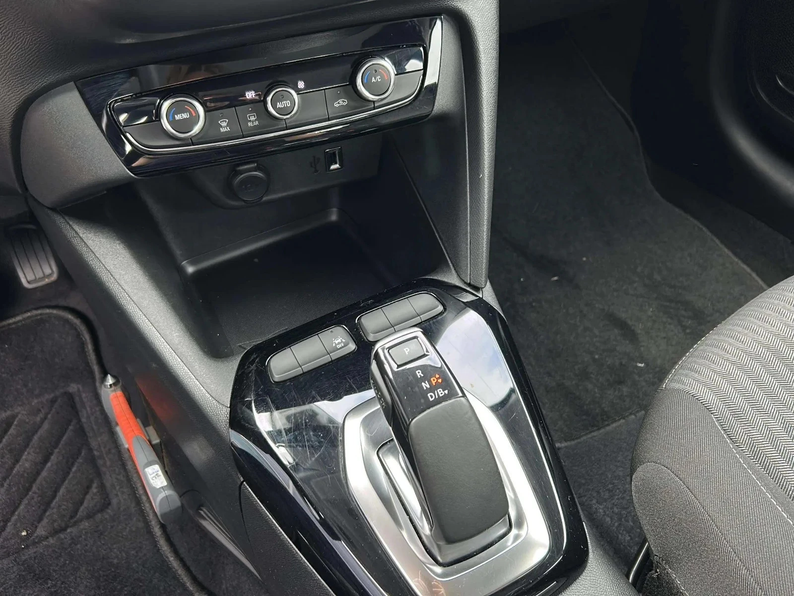 Opel-Corsa-e-image-13