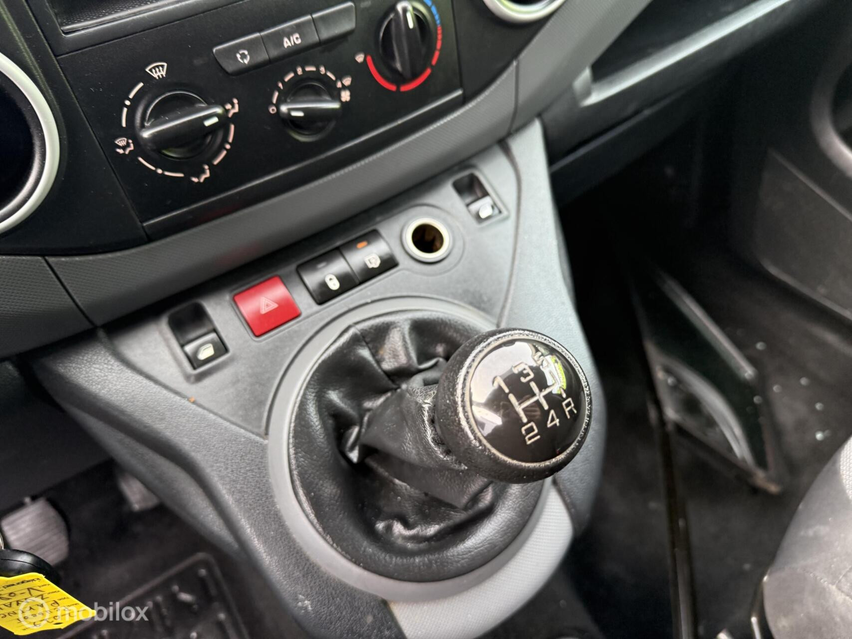 Hoofdafbeelding Peugeot Partner