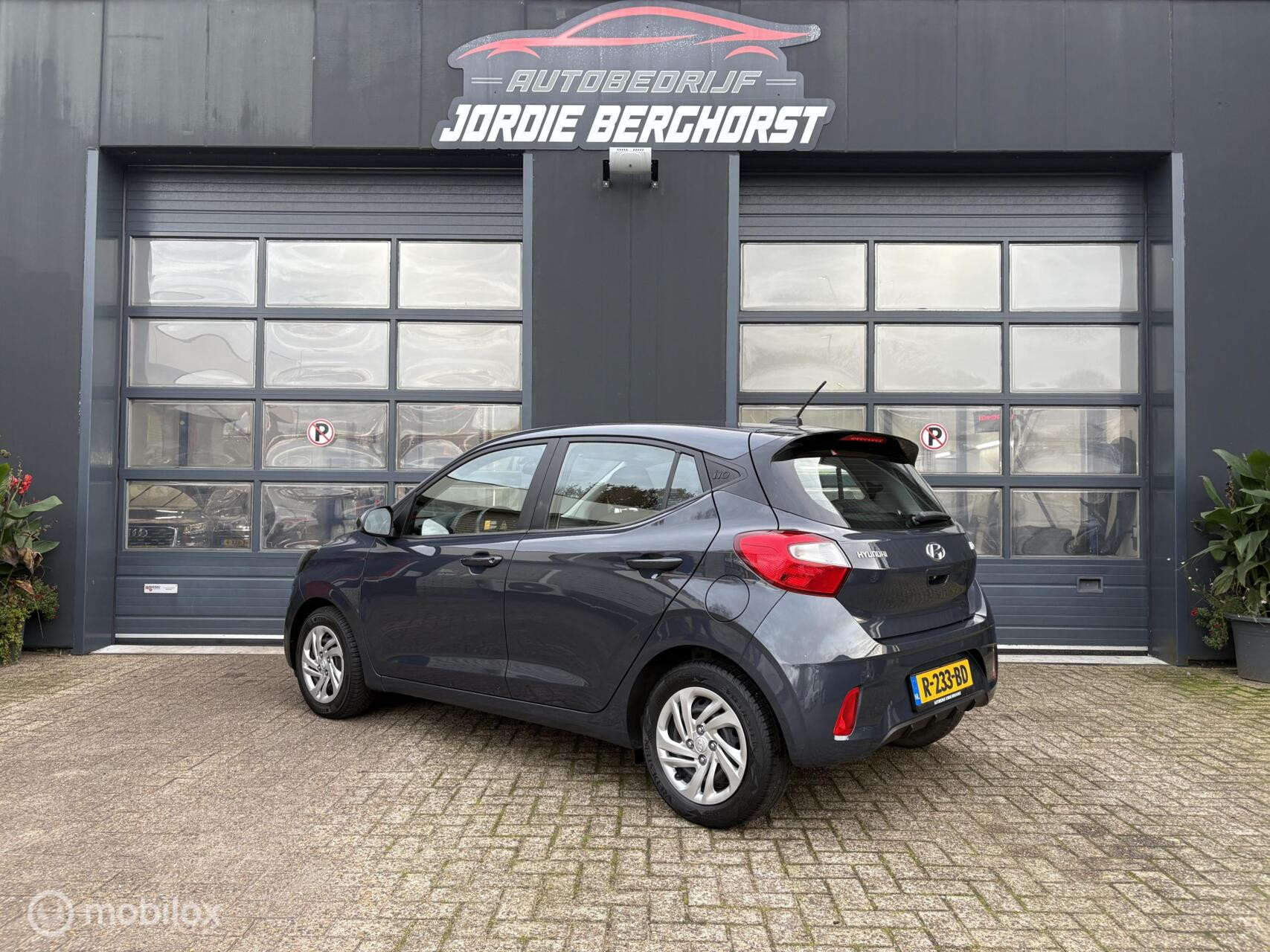 Hoofdafbeelding Hyundai i10