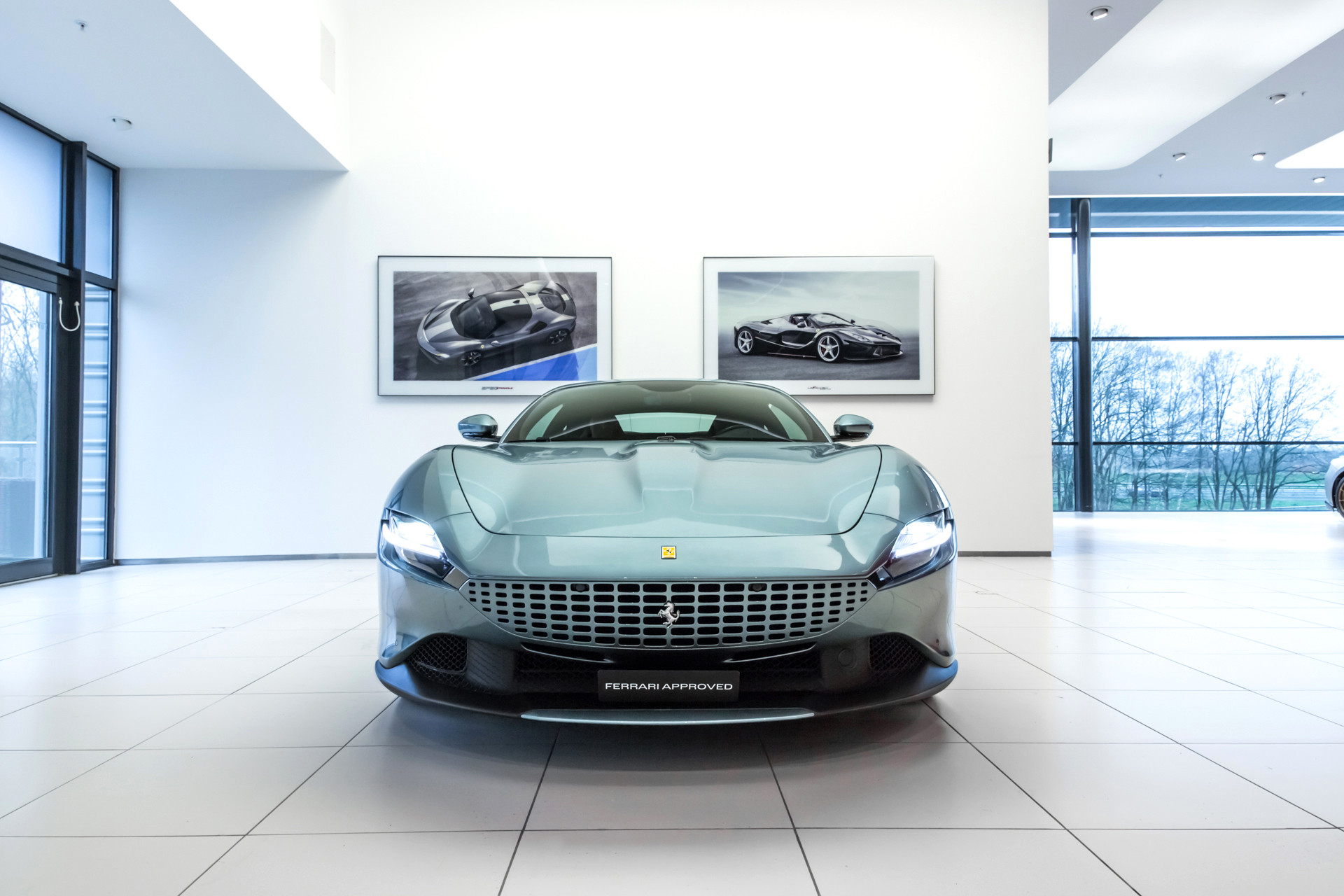 Hoofdafbeelding Ferrari Roma