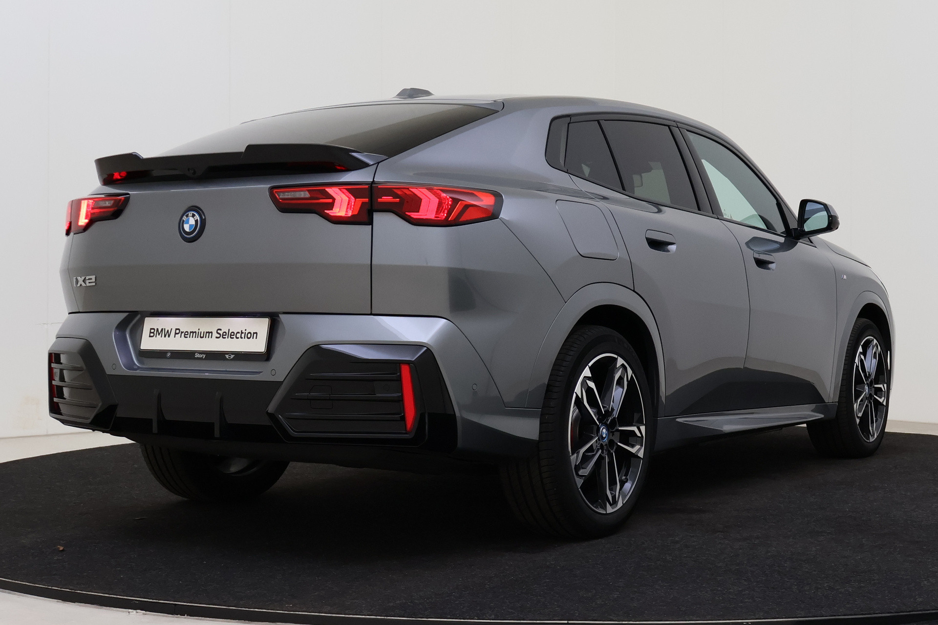 Hoofdafbeelding BMW iX2