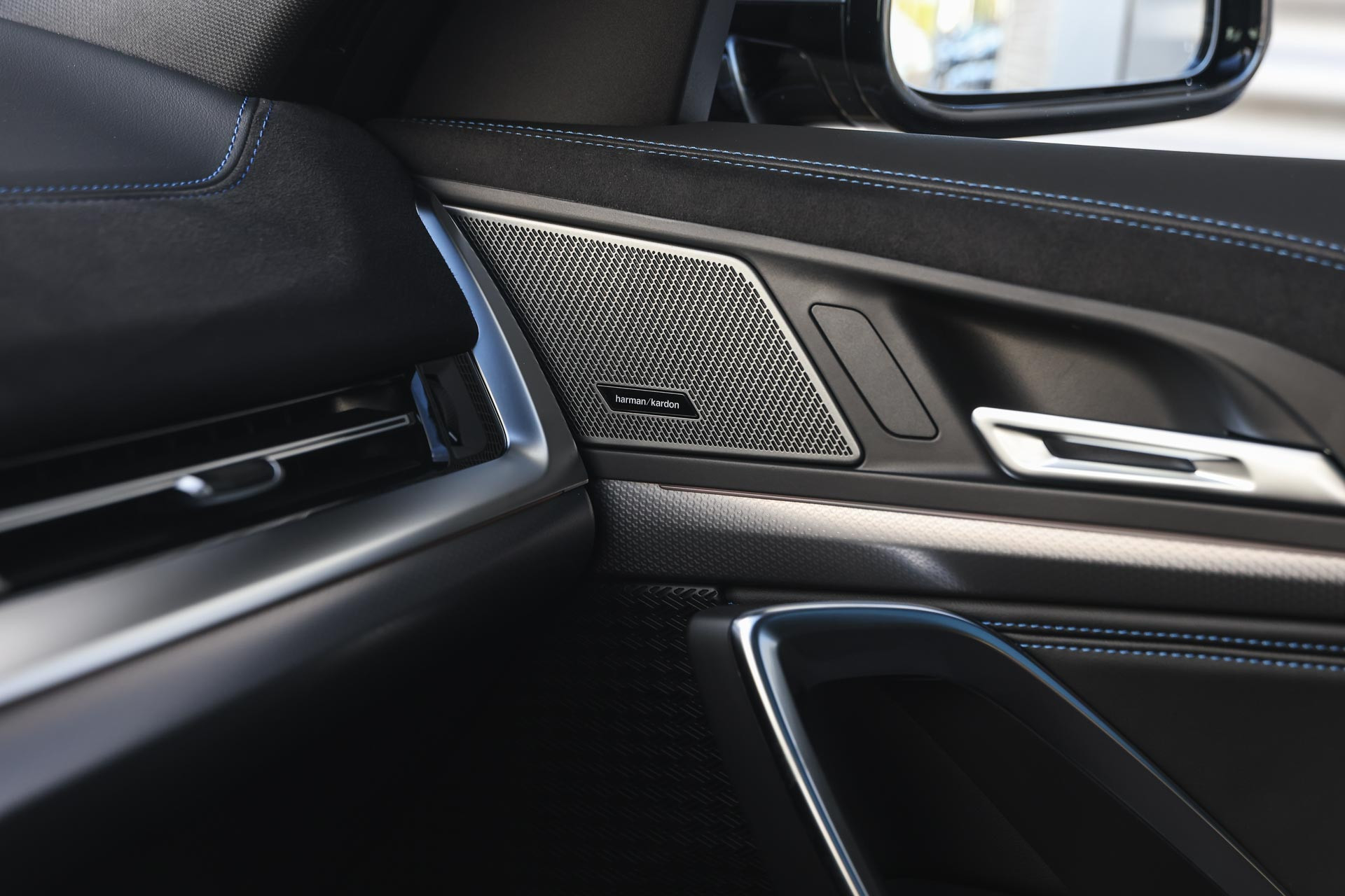 Hoofdafbeelding BMW iX2