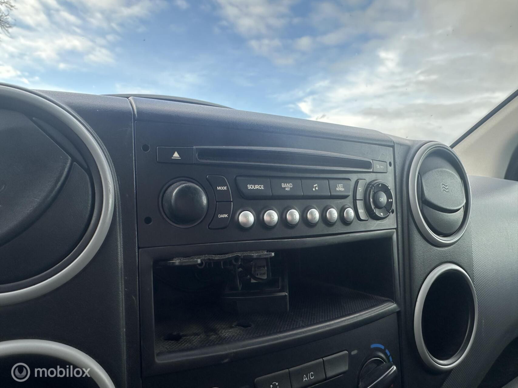 Hoofdafbeelding Peugeot Partner