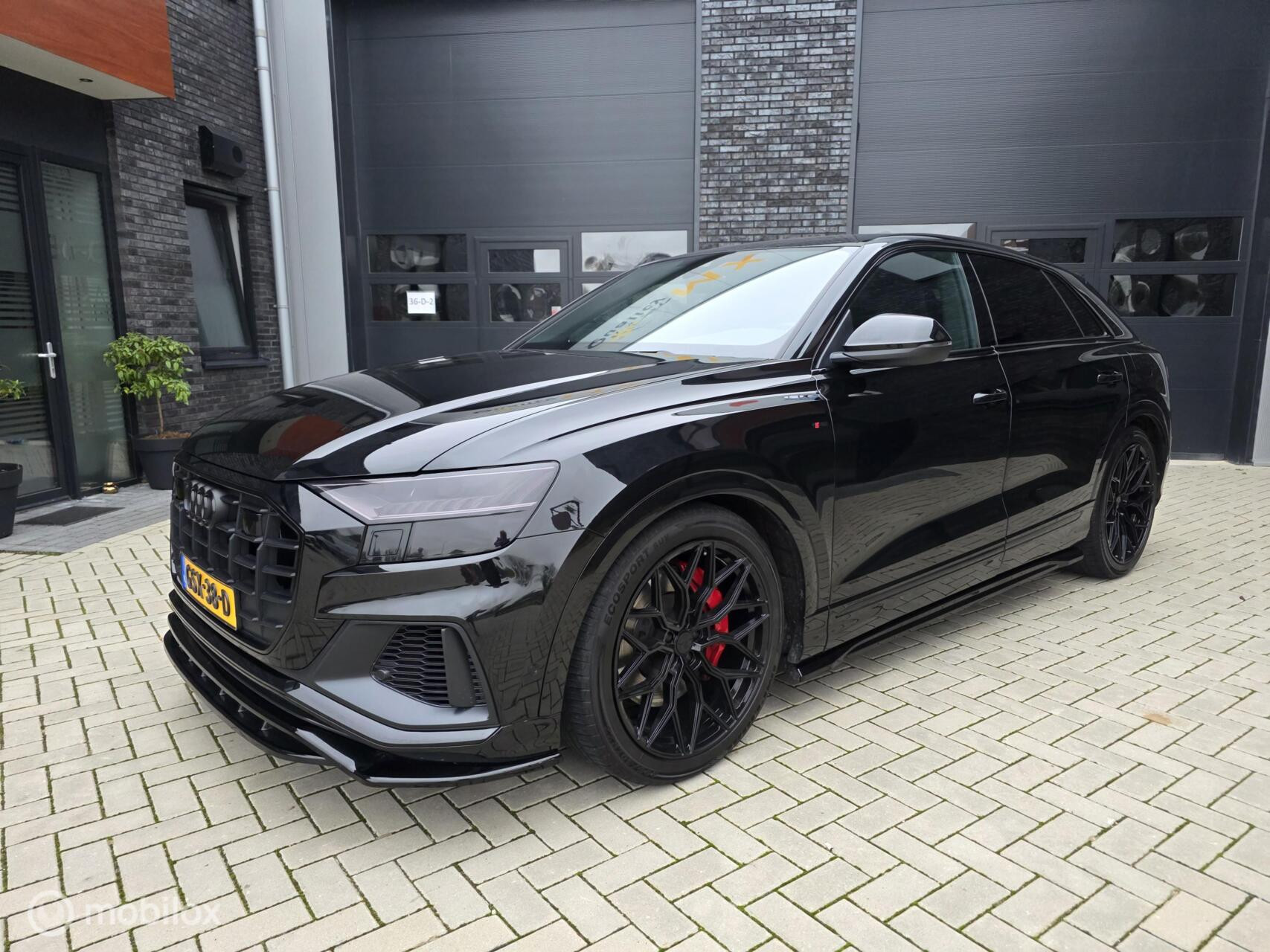 Hoofdafbeelding Audi Q8