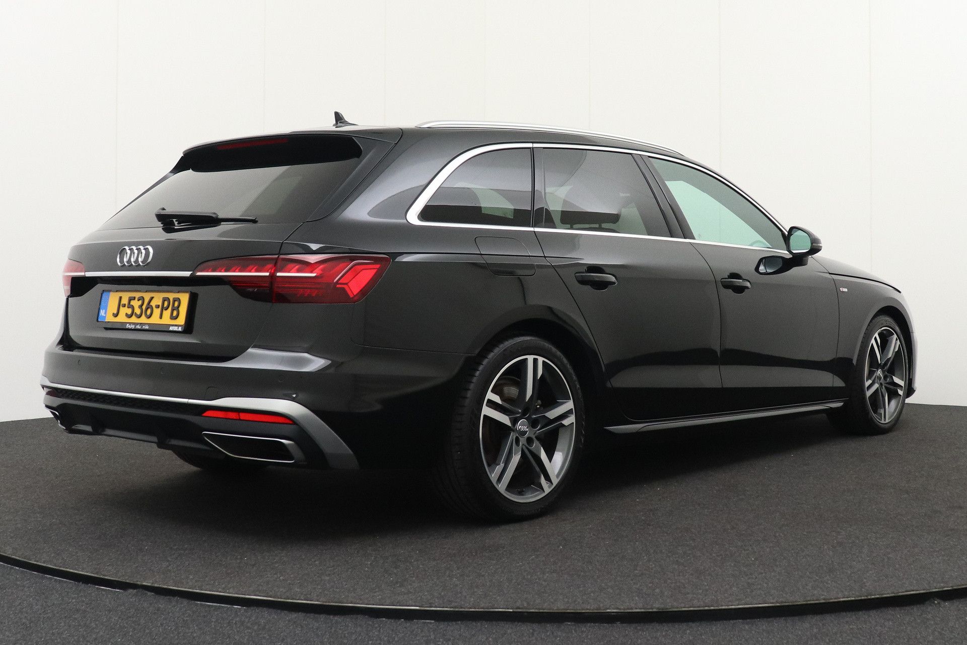 Hoofdafbeelding Audi A4