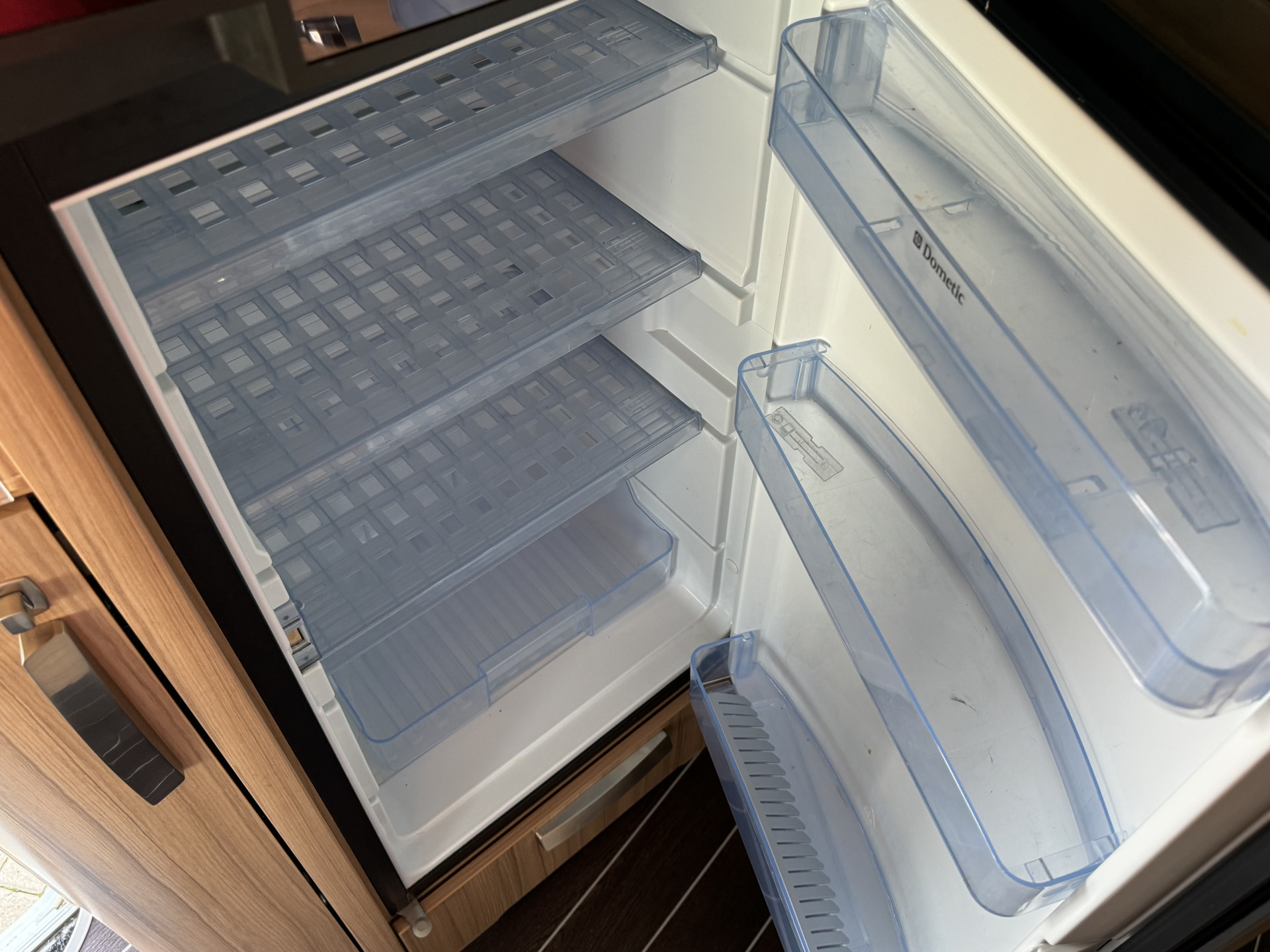 Hoofdafbeelding Knaus R03