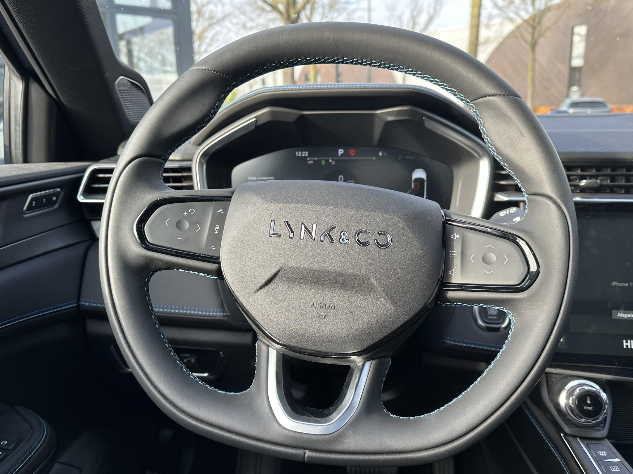 Hoofdafbeelding Lynk & Co 01